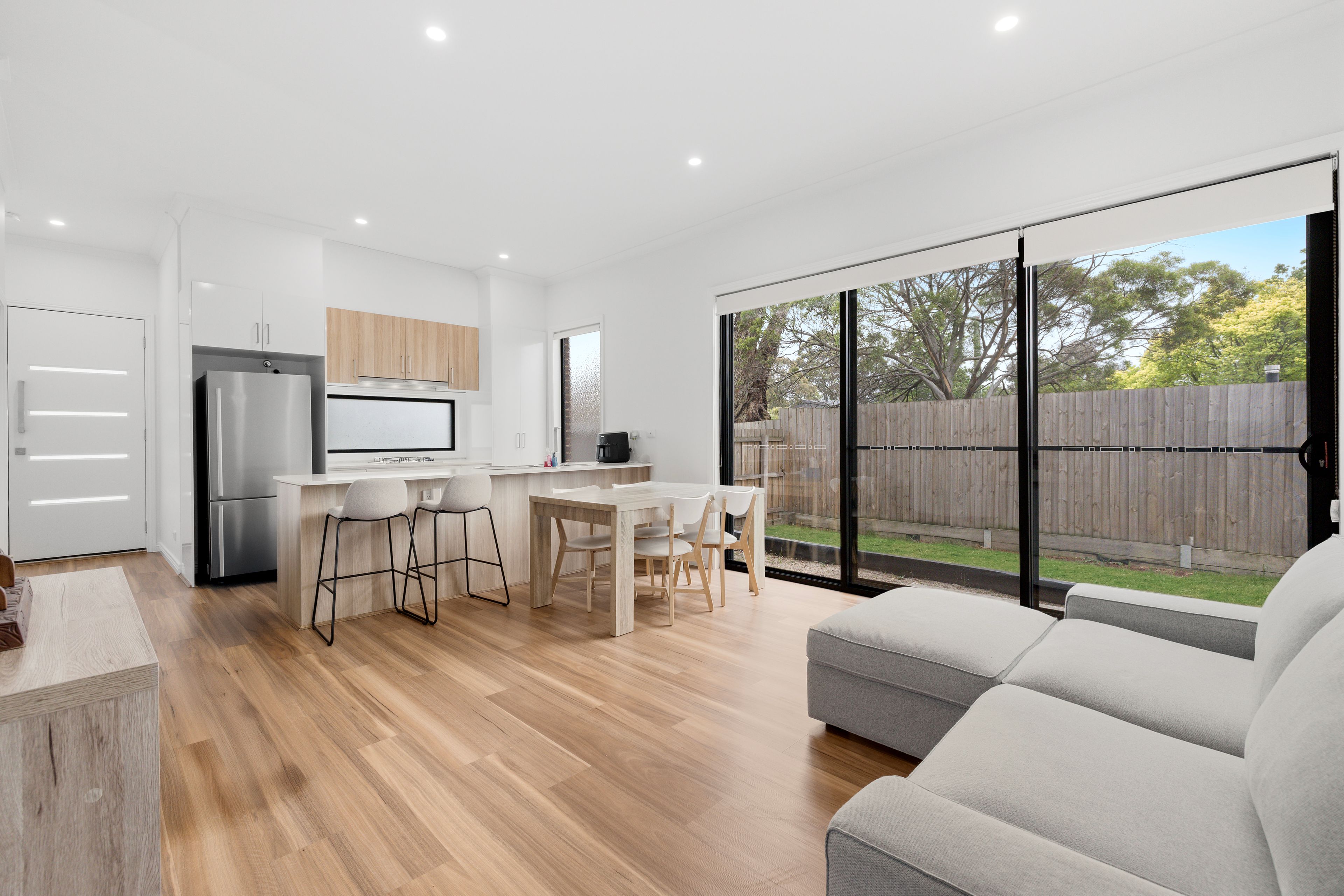 1/8 Stirling Street, Ferntree Gully, VIC 3156