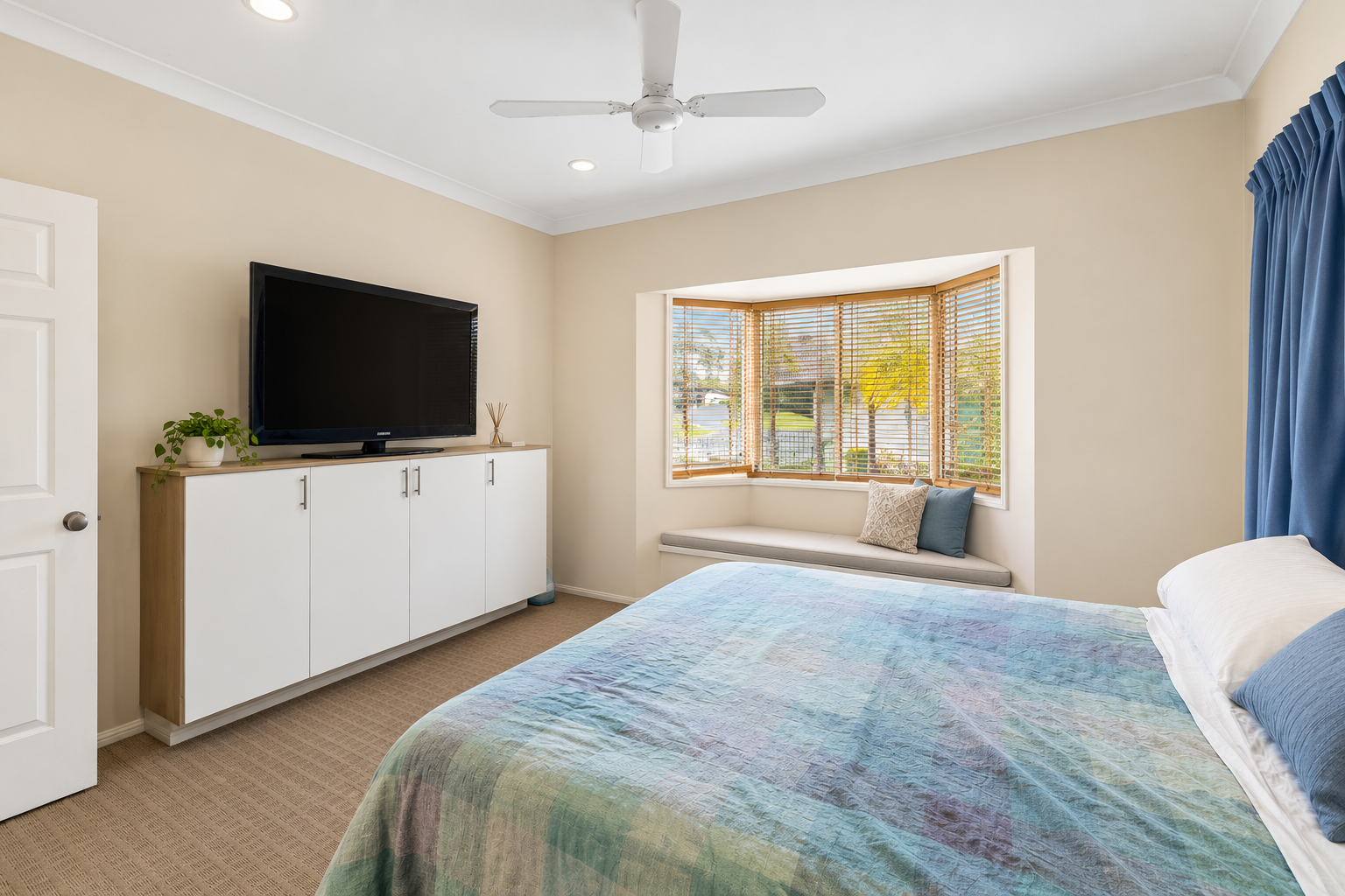 17 Kilburn Street — photo 15 of 29