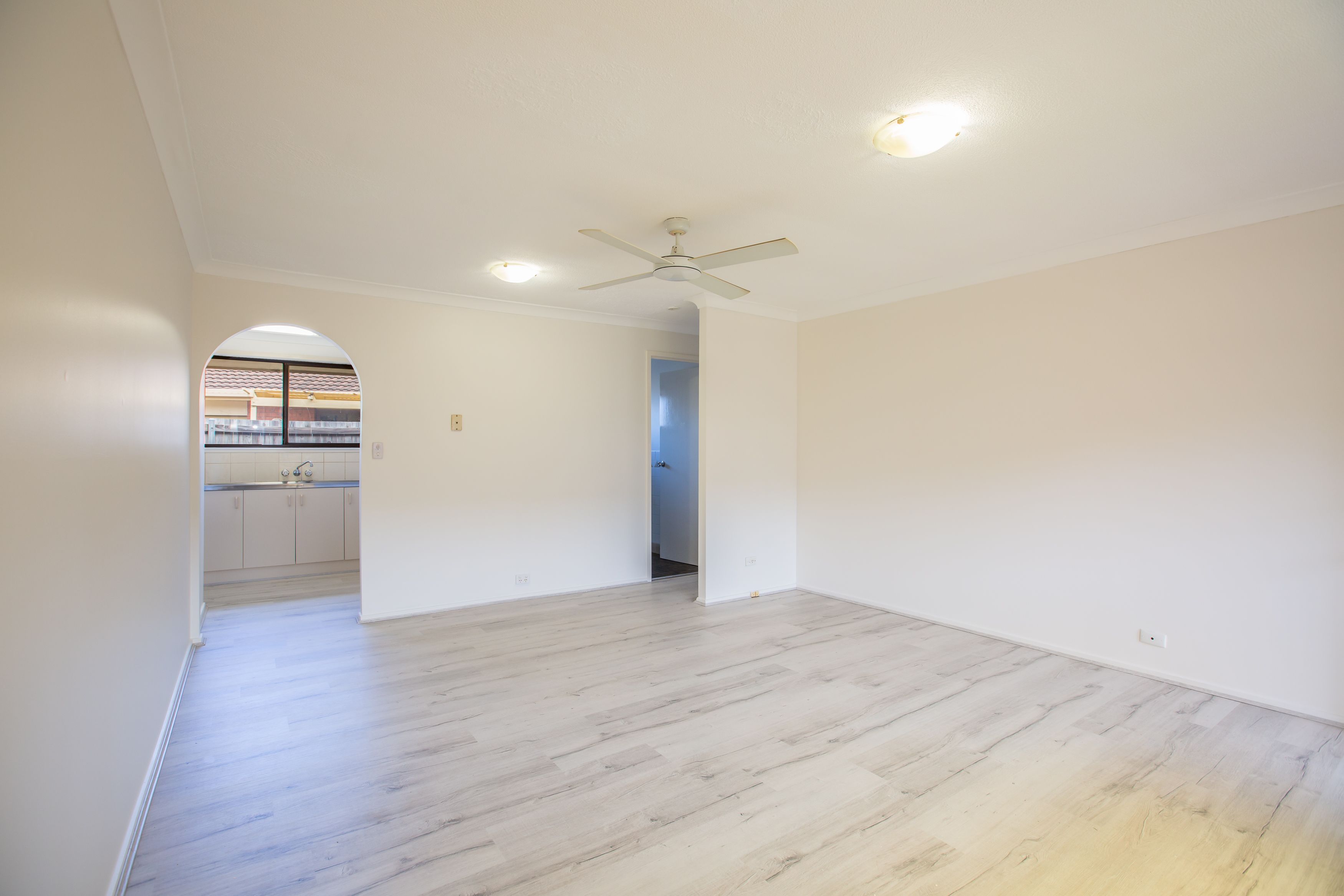 2/9 Macaw Avenue, Miami, QLD 4220