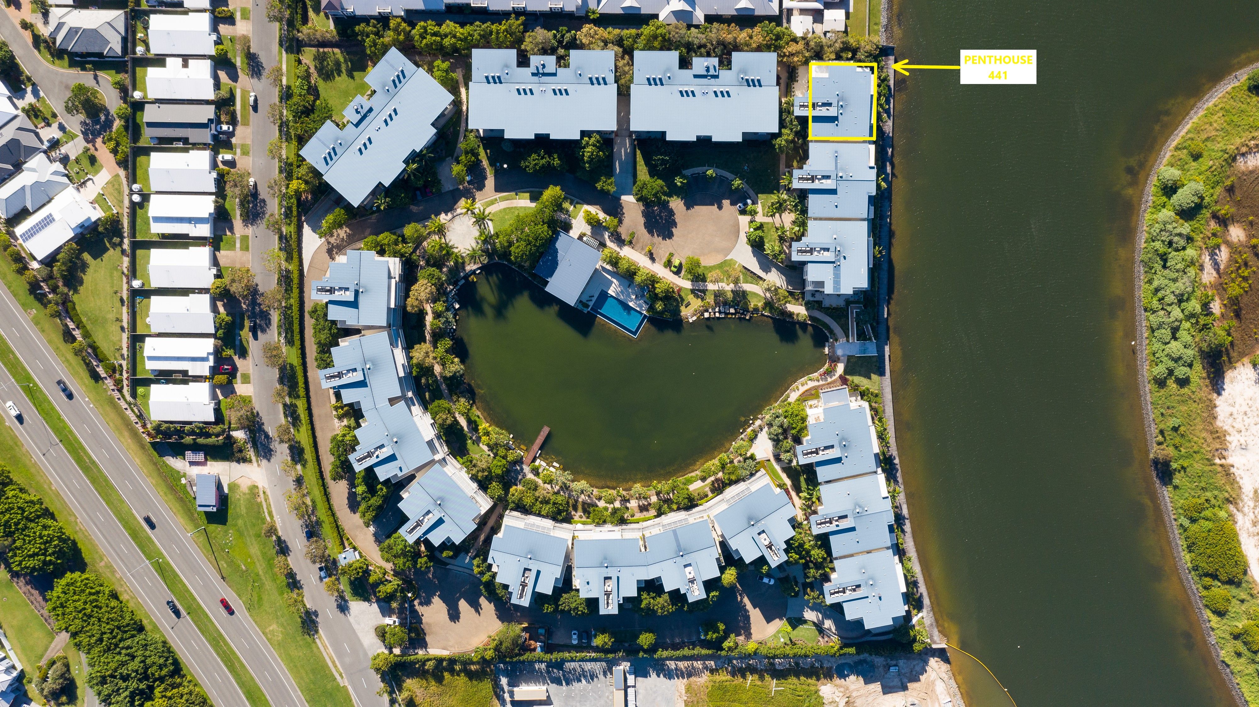 Penthouse 441/3-5 Pendraat Parade 'Ilanah Aqua', Hope Island, QLD 4212