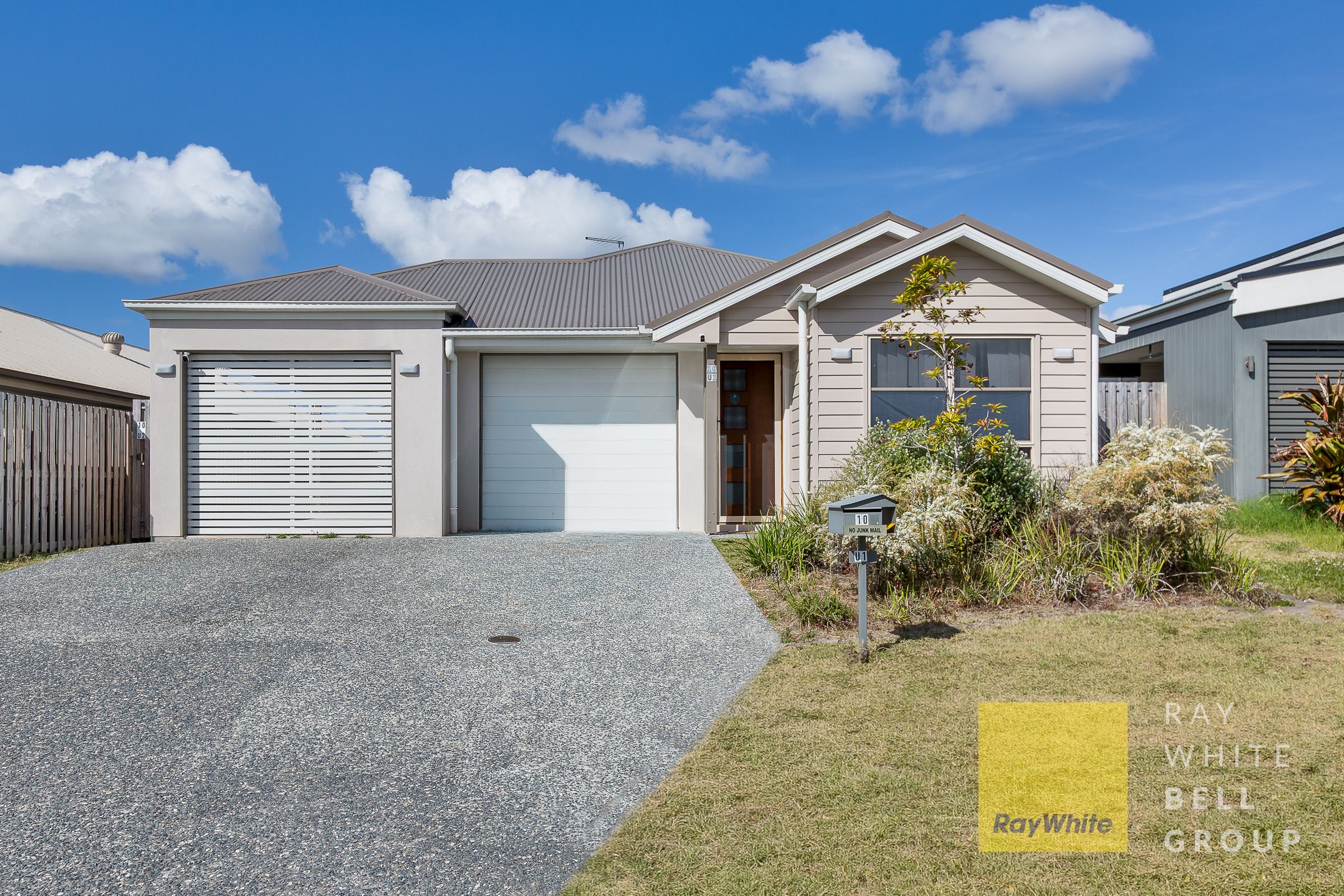 1/10 Haystack Close, Park Ridge, QLD 4125