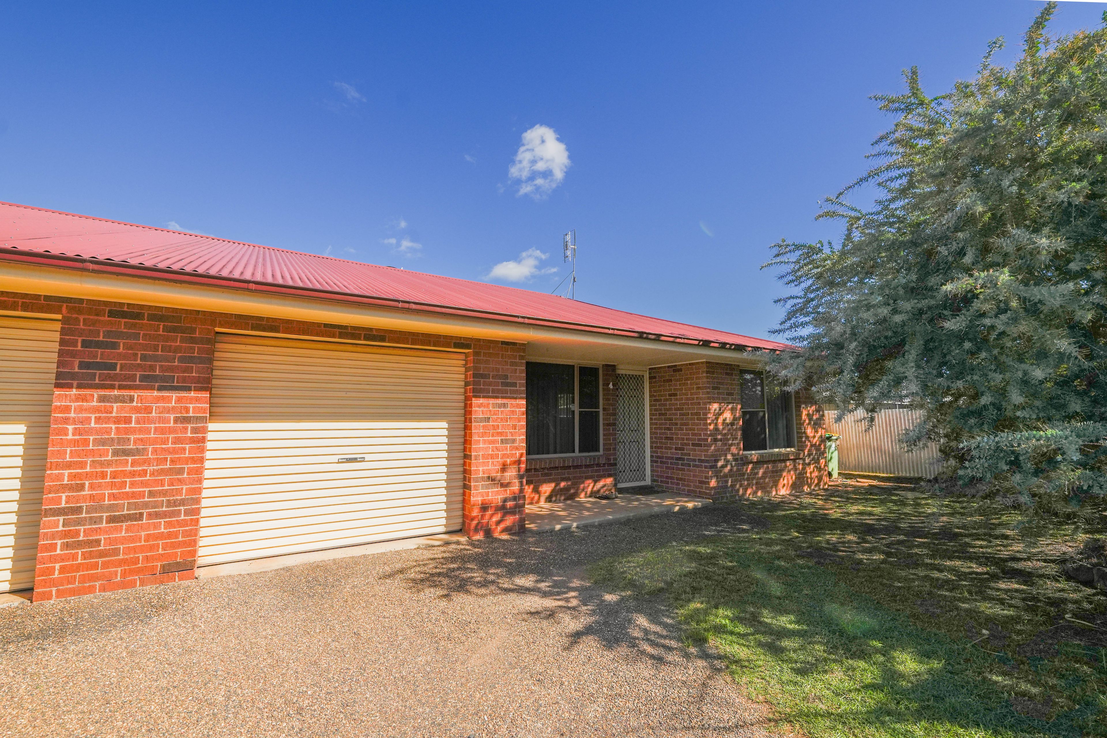 35A Cecile Street, Parkes NSW 2870