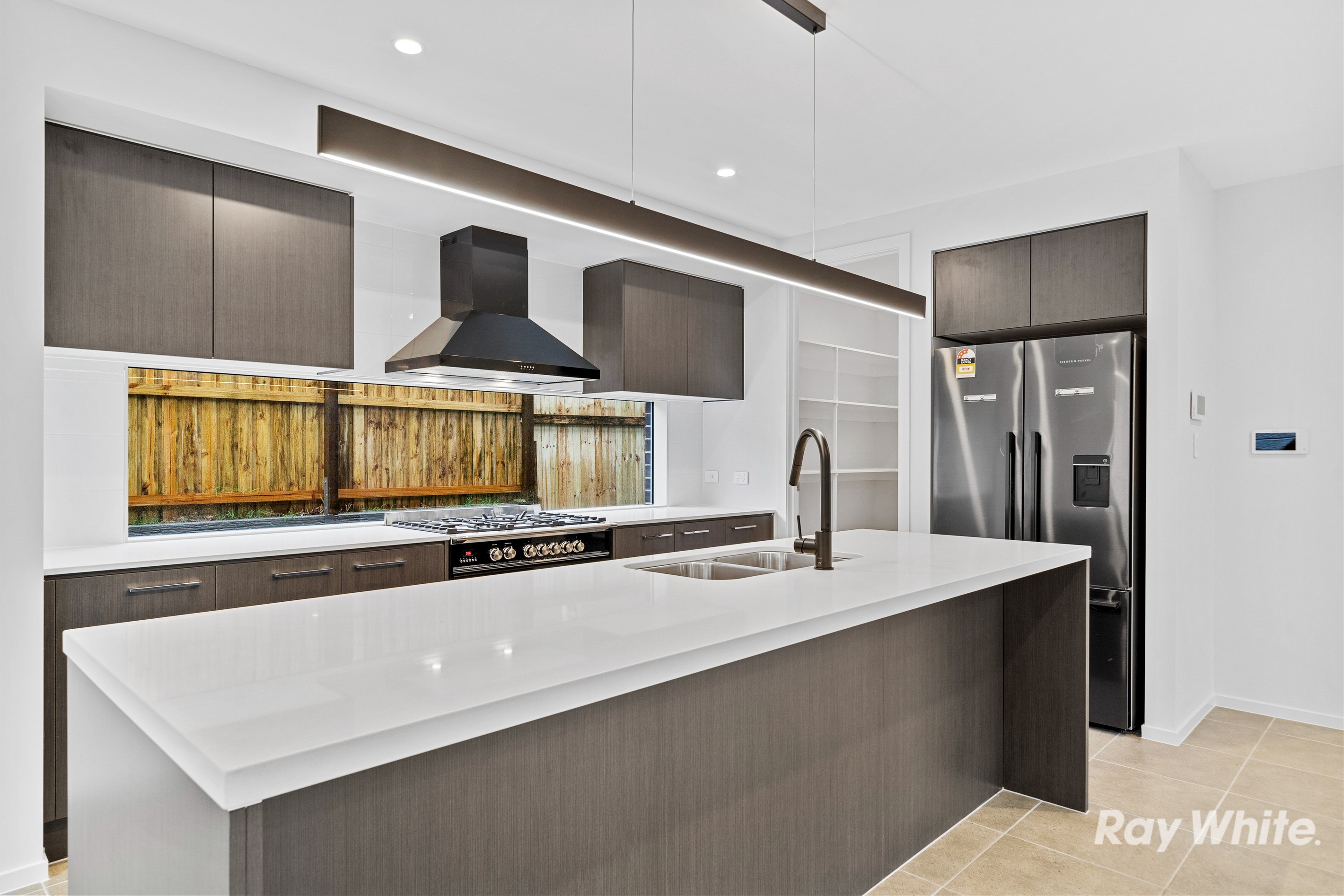 3 Citrus Street, Greenbank, QLD 4124