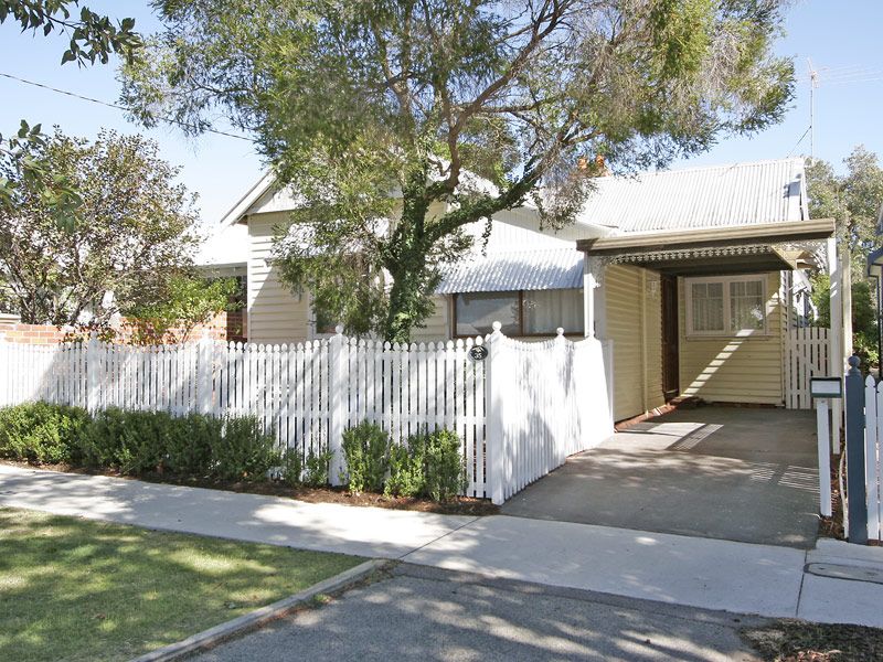35 Hopetoun Terrace, Shenton Park, WA 6008
