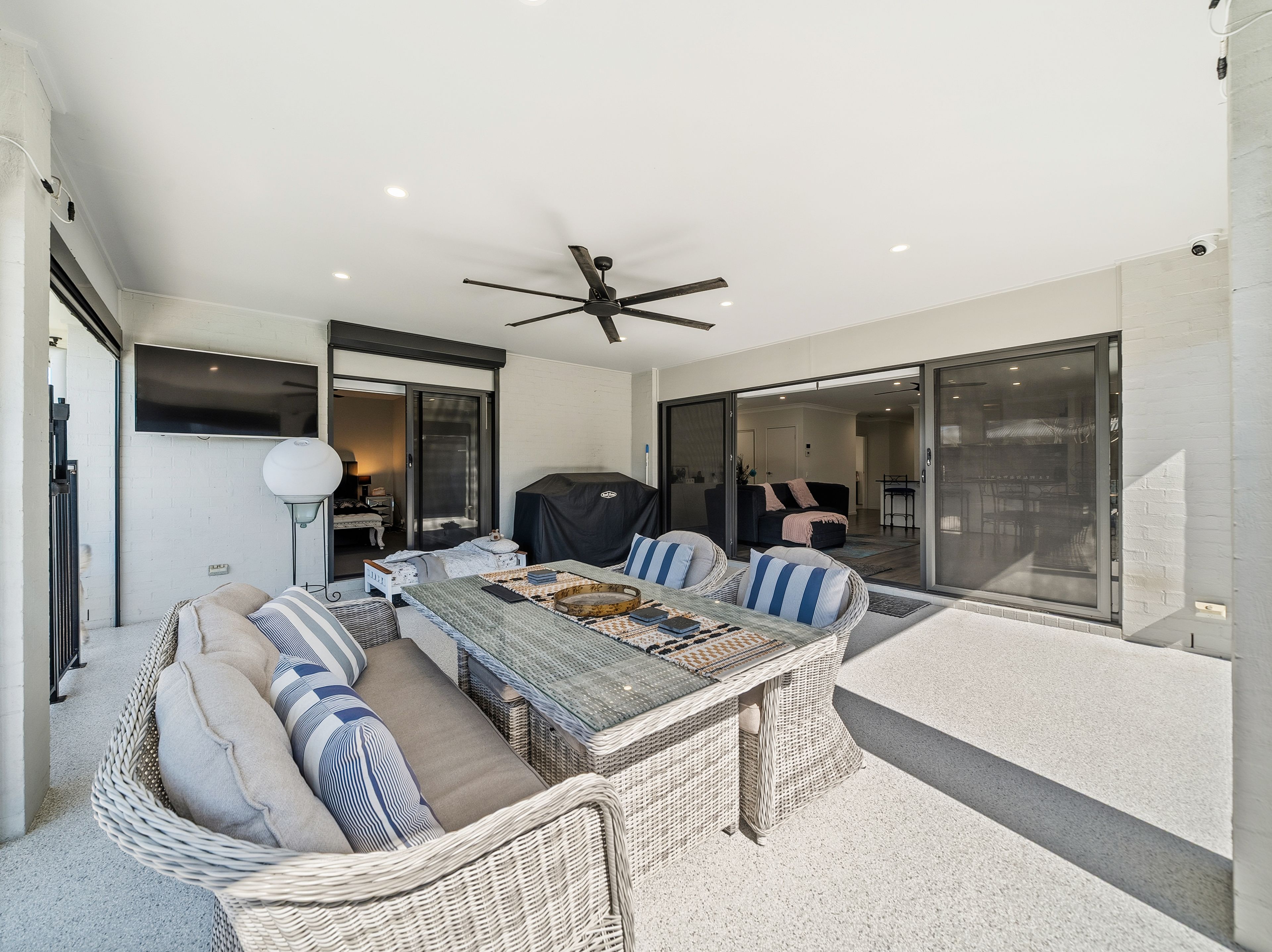57 Normanby Crescent — photo 17 of 20