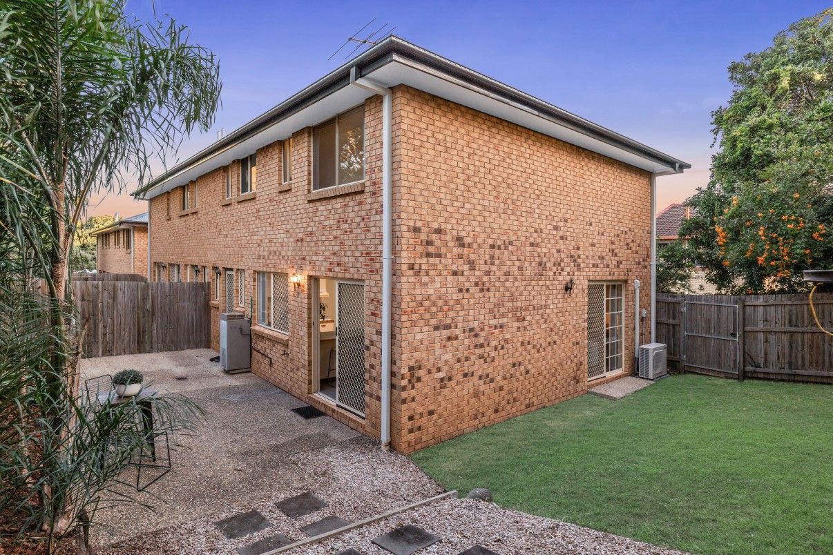 42 Surrey Street, Nundah QLD 4012