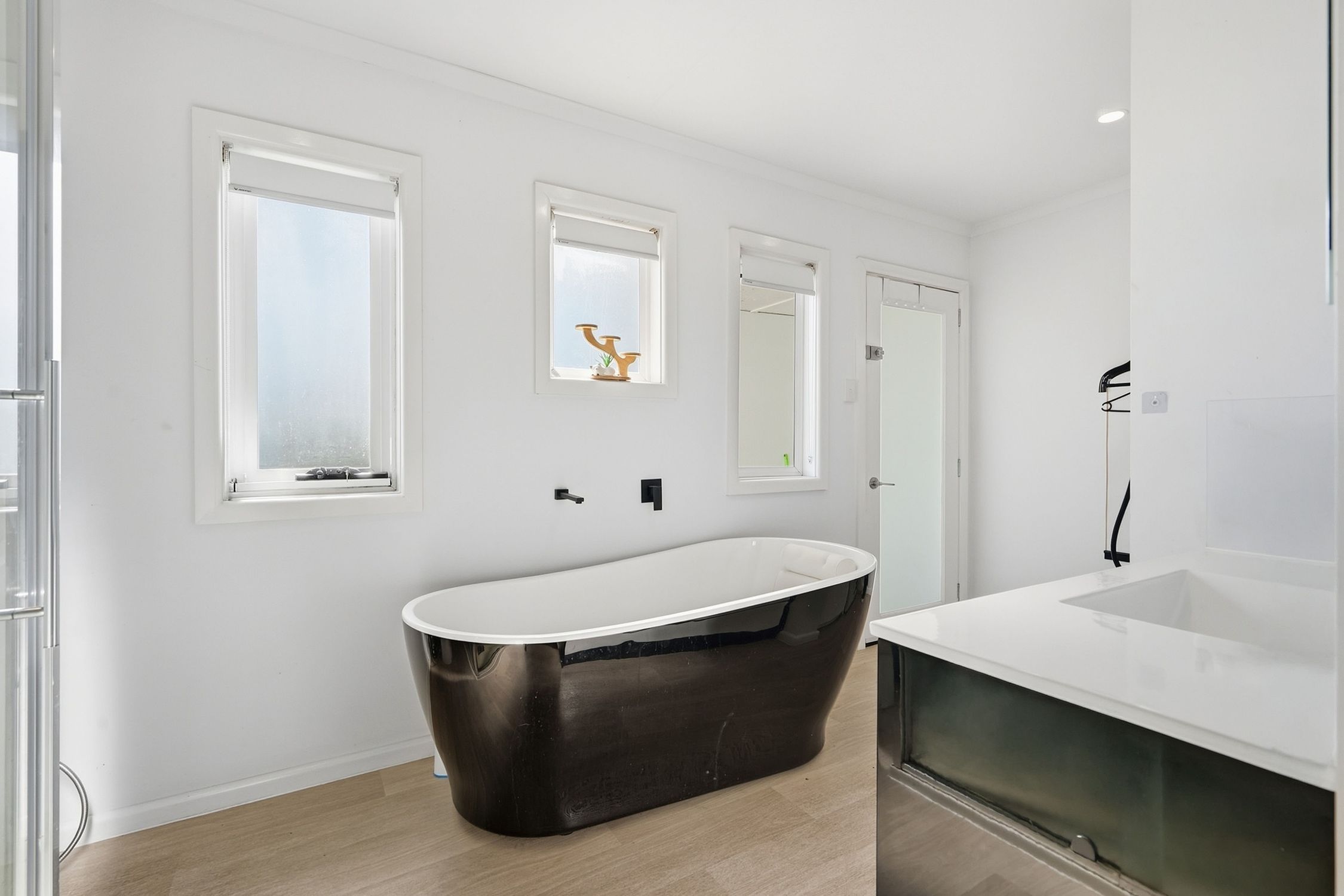 38 Renfrew Circle — photo 5 of 15