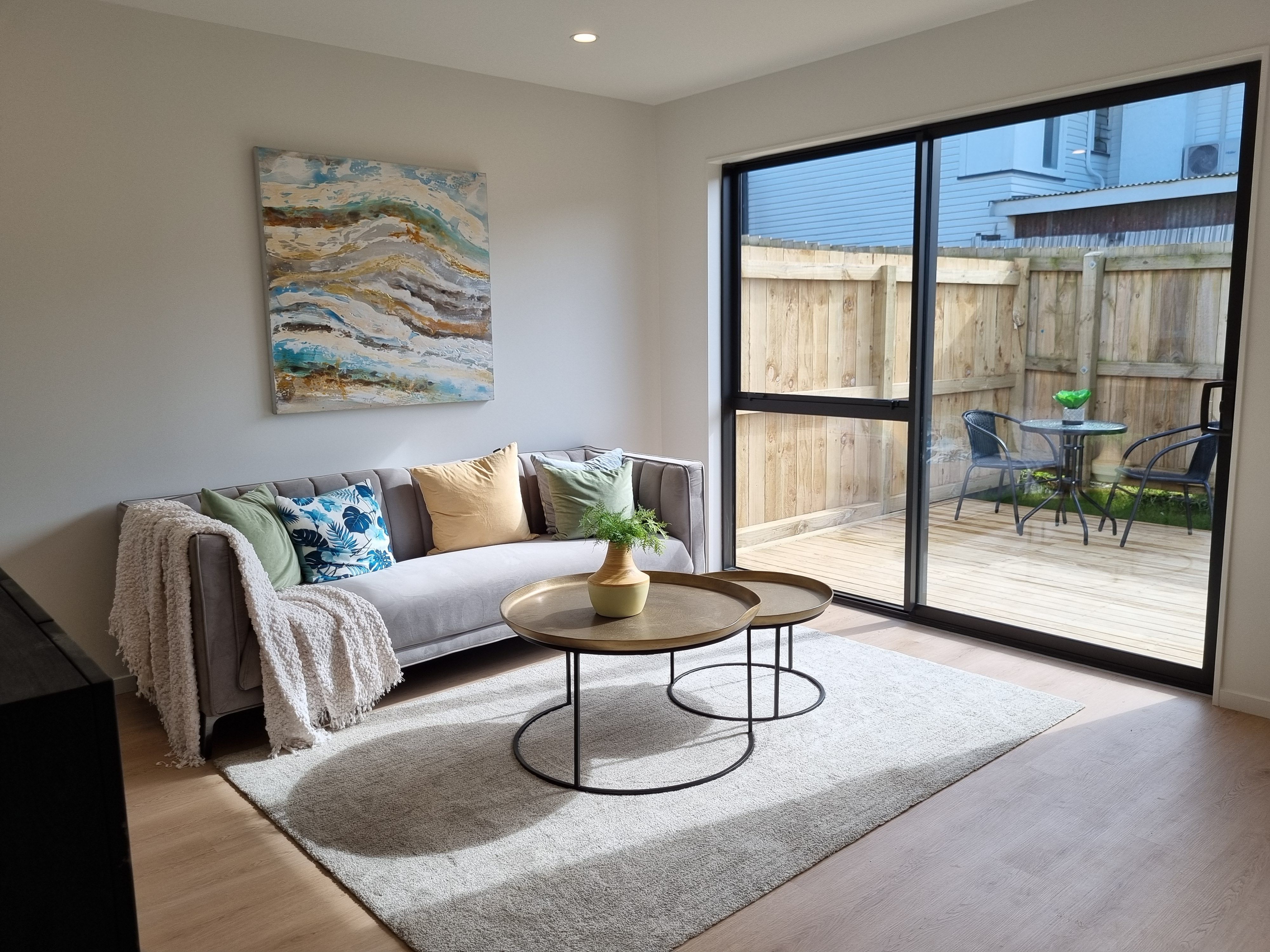 2/75 Barrack Road, Mount Wellington, Auckland City