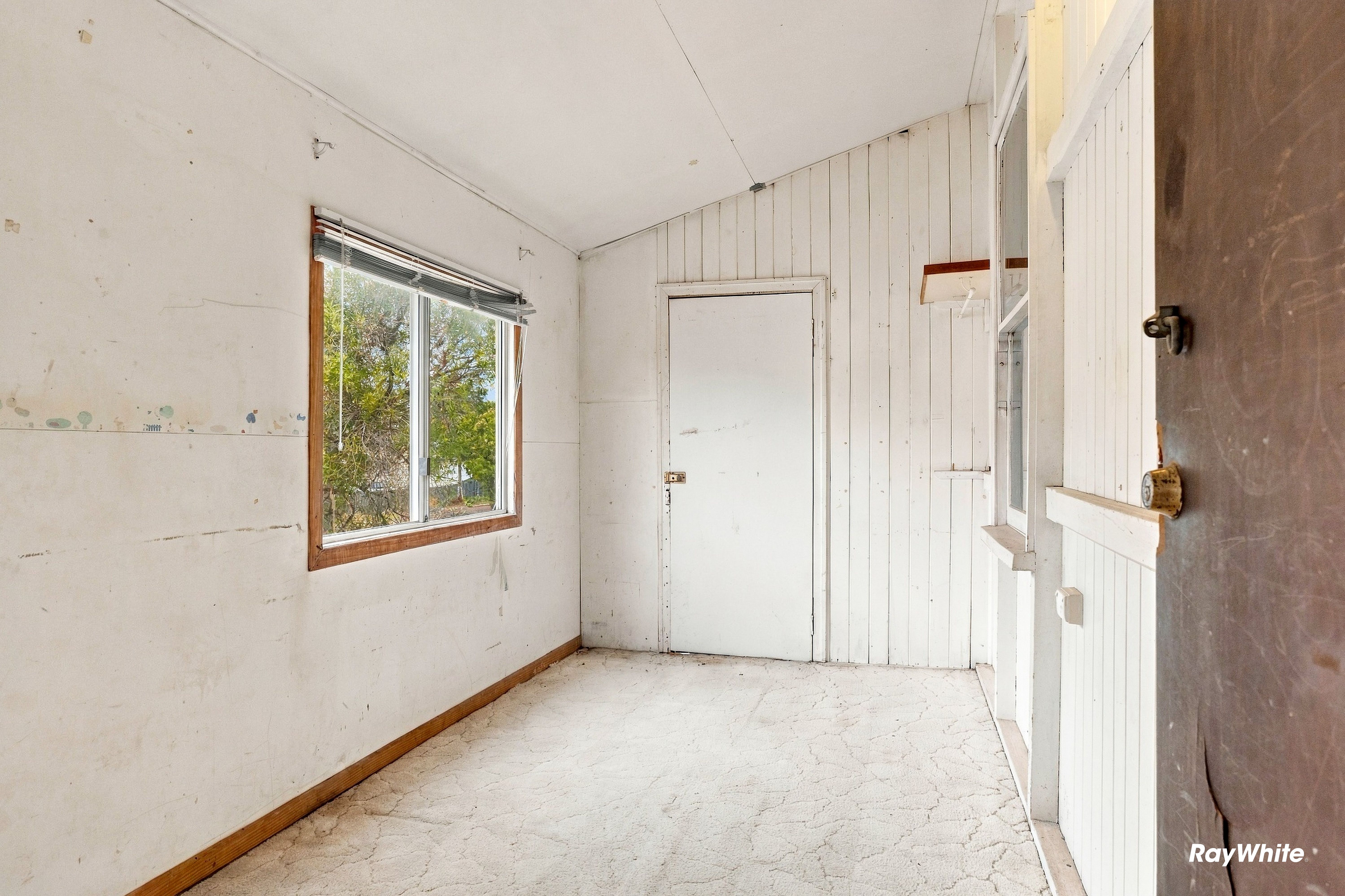 61 Victoria Street — photo 14 of 30
