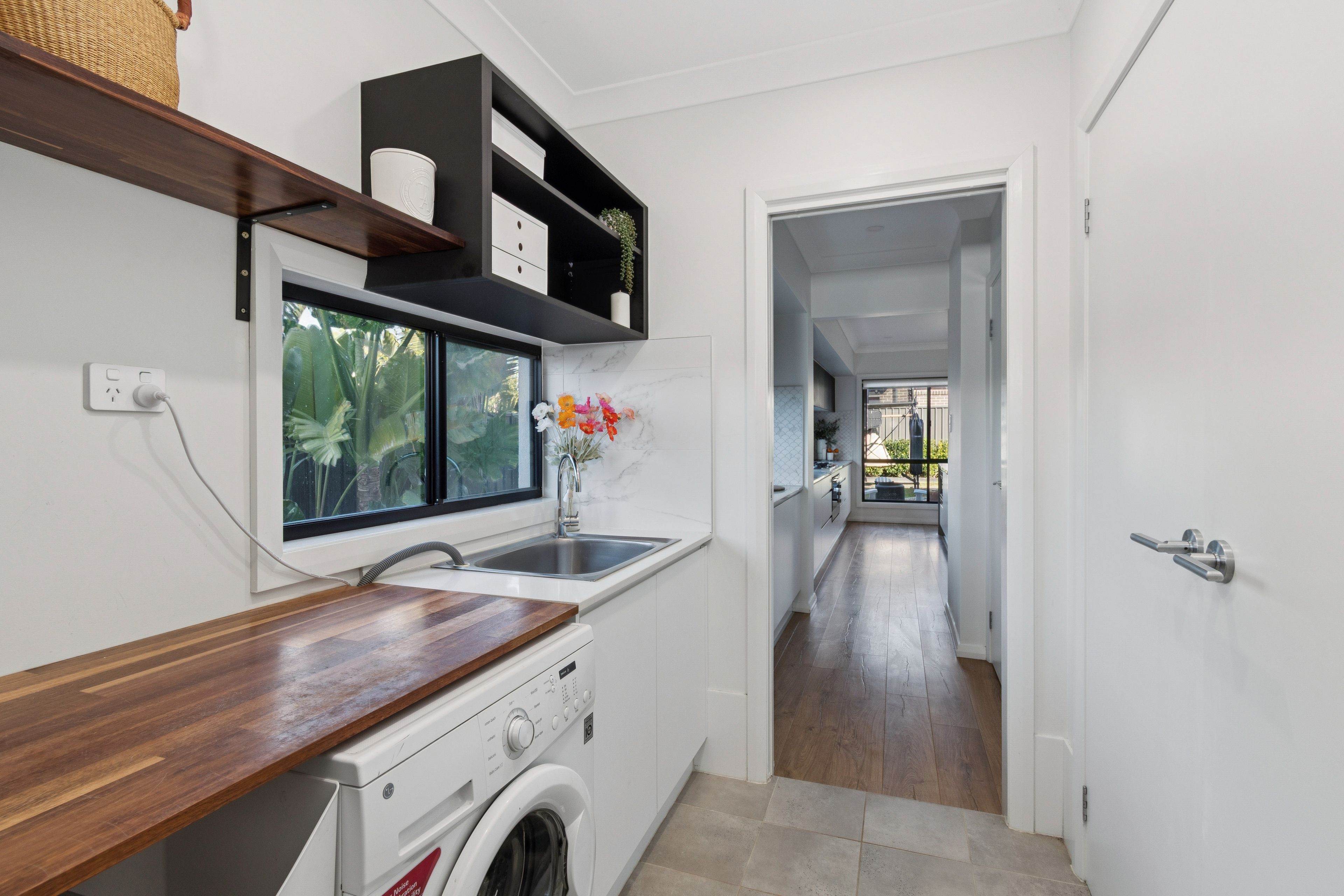 69 Thornbill Street — photo 8 of 28