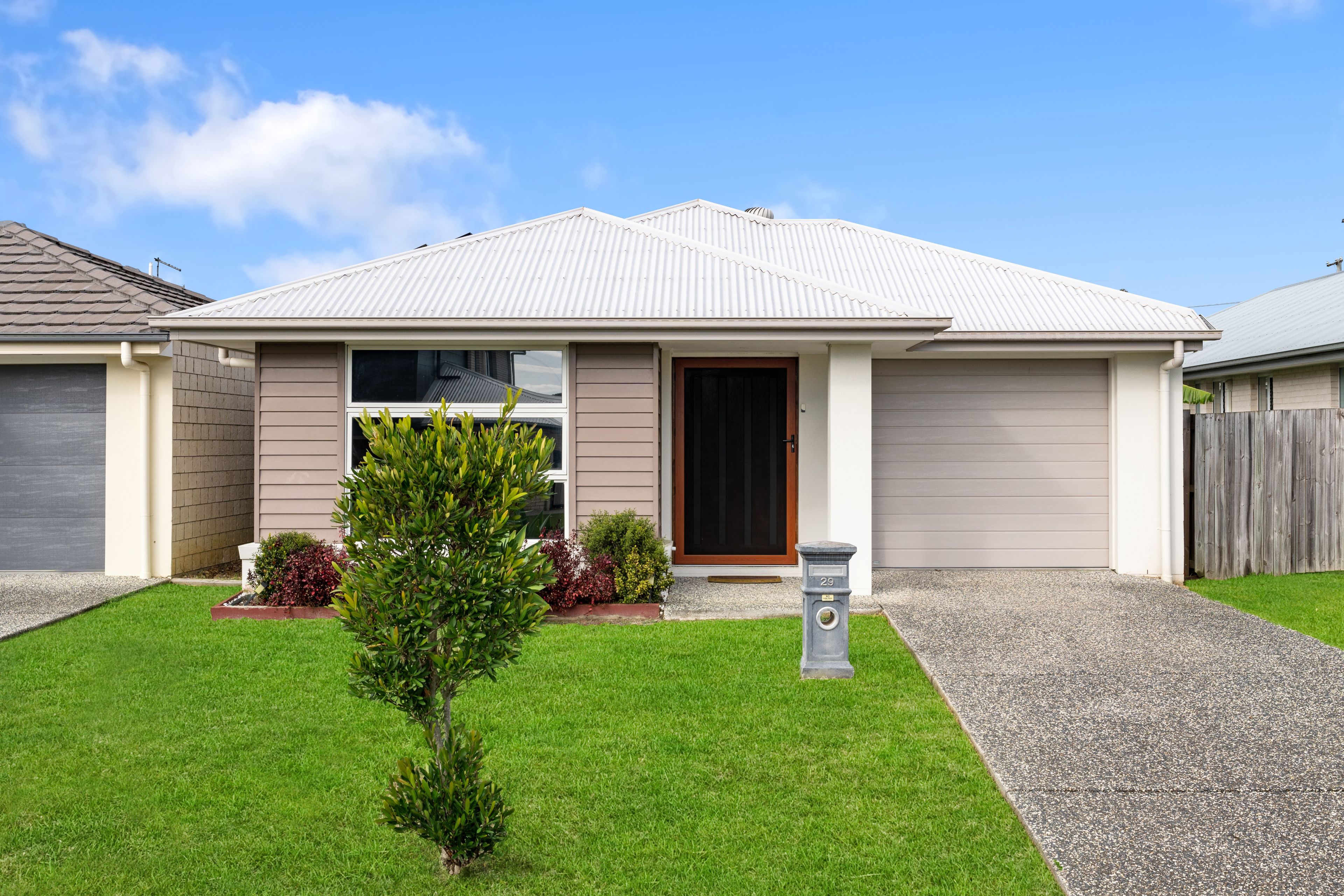 29 Oxbow Crescent, Lawnton, QLD 4501