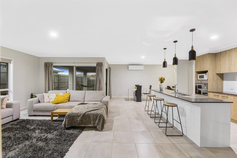 20 Meares Street, Kearneys Spring, QLD 4350