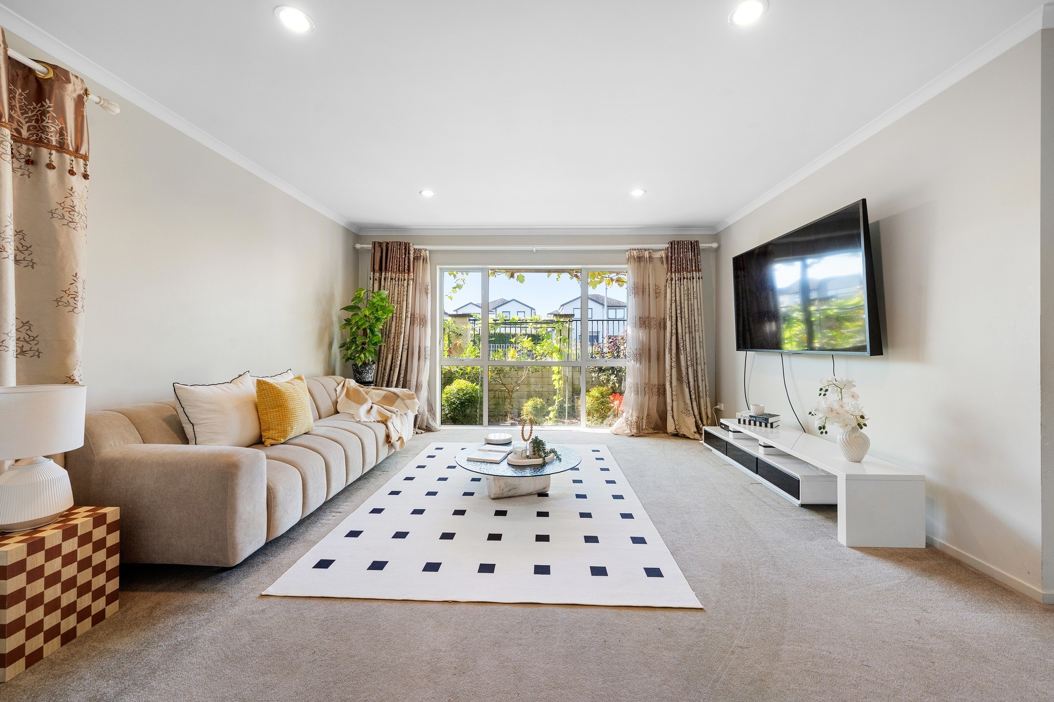 218 Murphys Road, Flat Bush, Manukau City