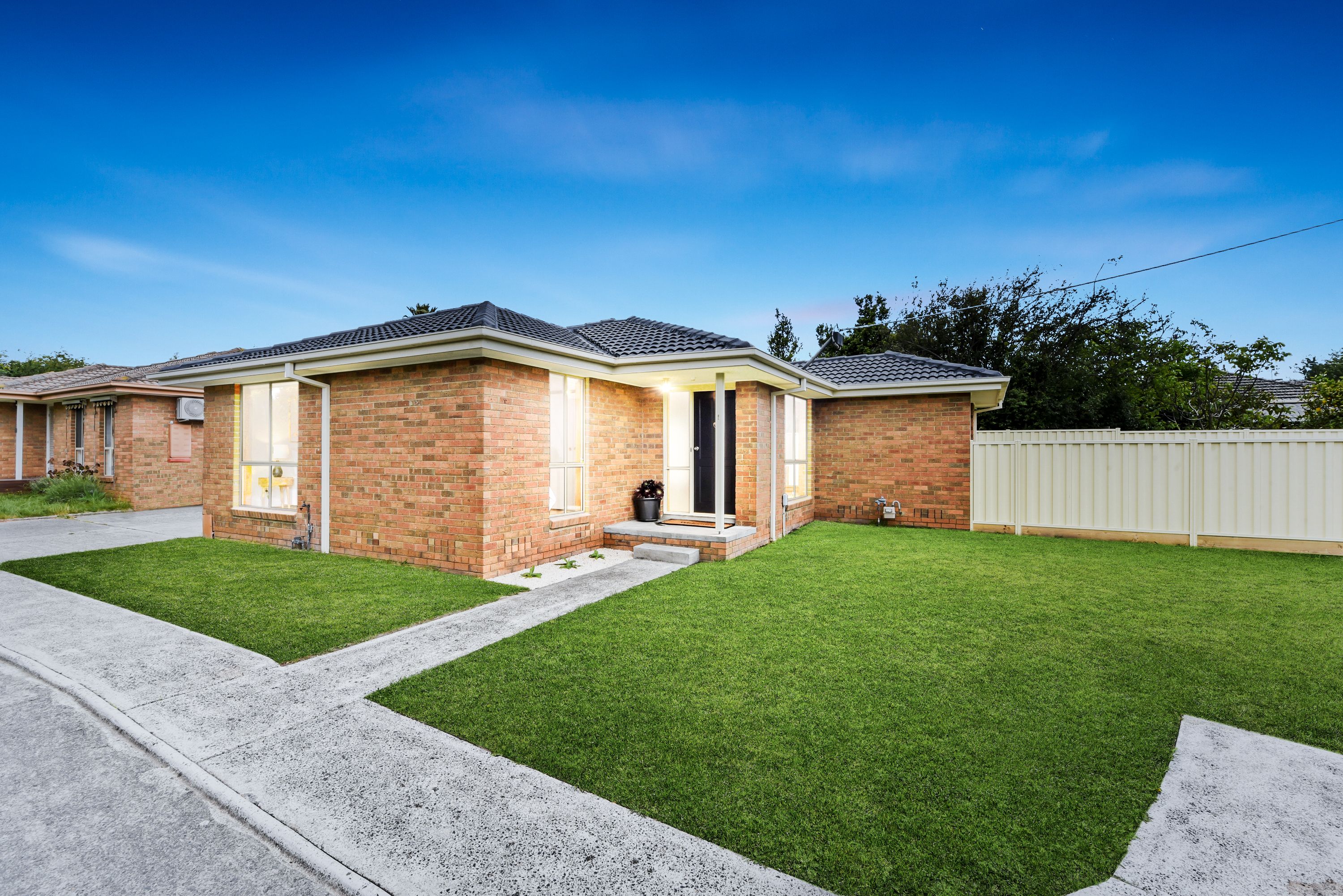2 Grovedale Court, Clayton VIC 3168
