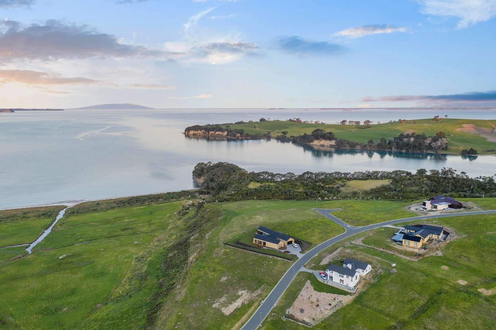 3 Takahuri Place, Okura Bush, Rodney