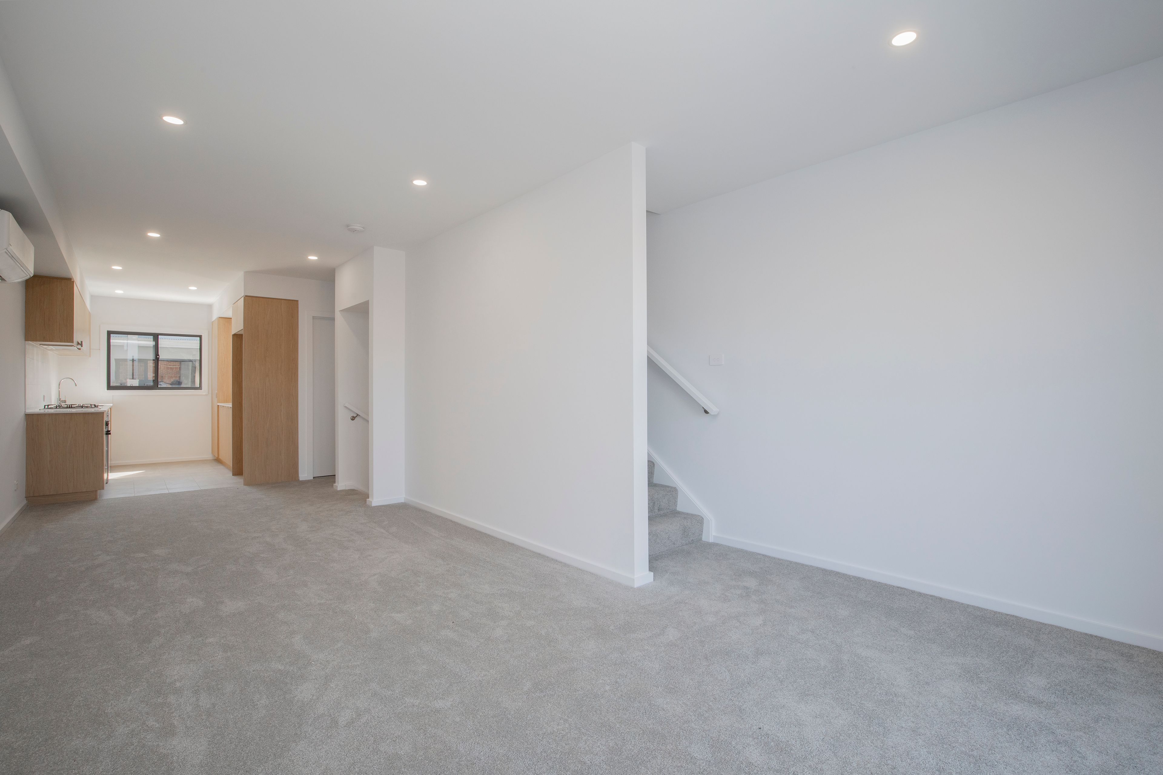 3/2 Corymbia Way — photo 4 of 16