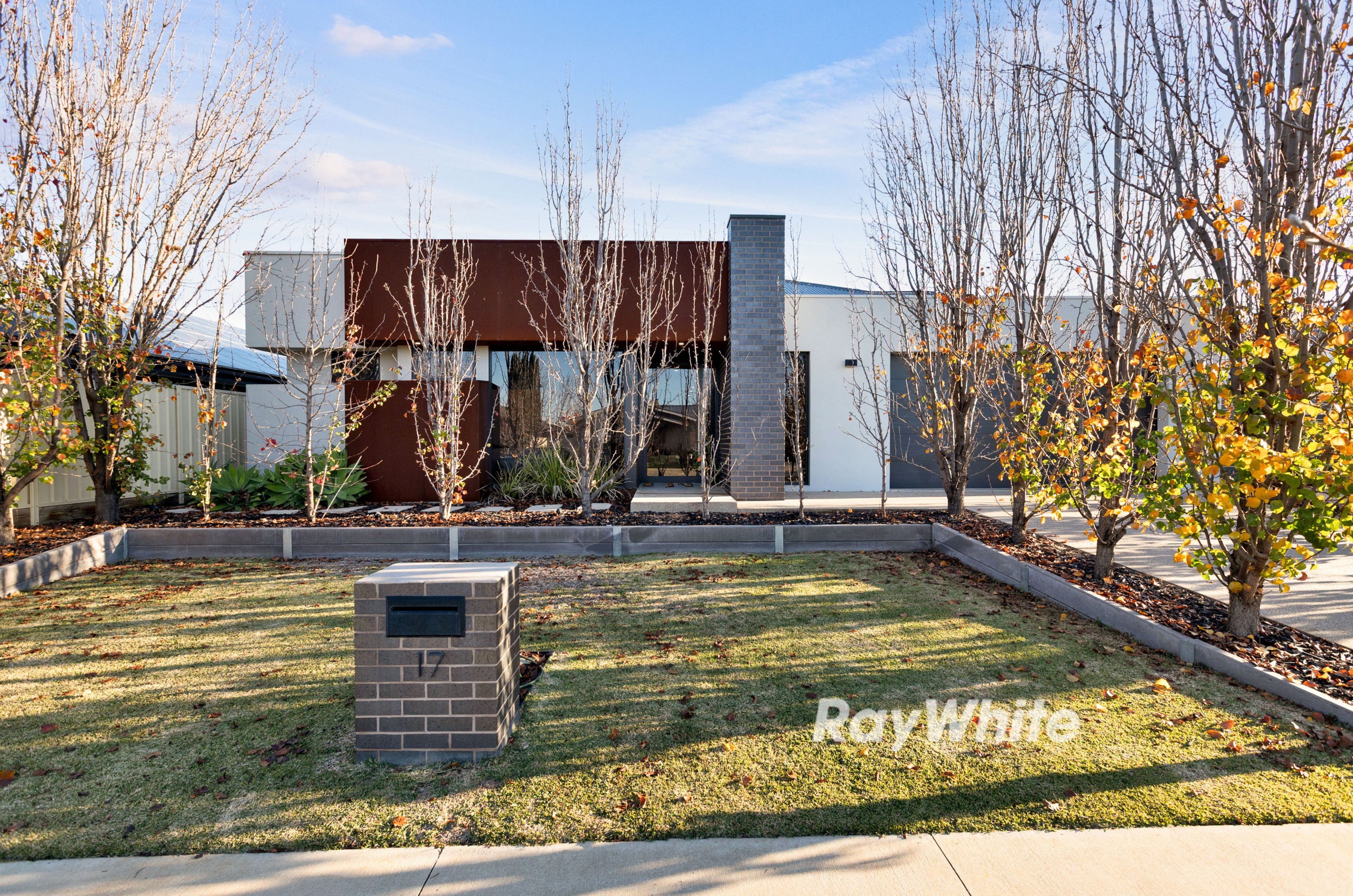 17 Windsor Court — photo from Ray White Mildura