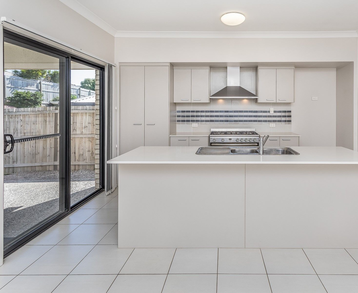 45 Sears Parade, North Lakes, QLD 4509