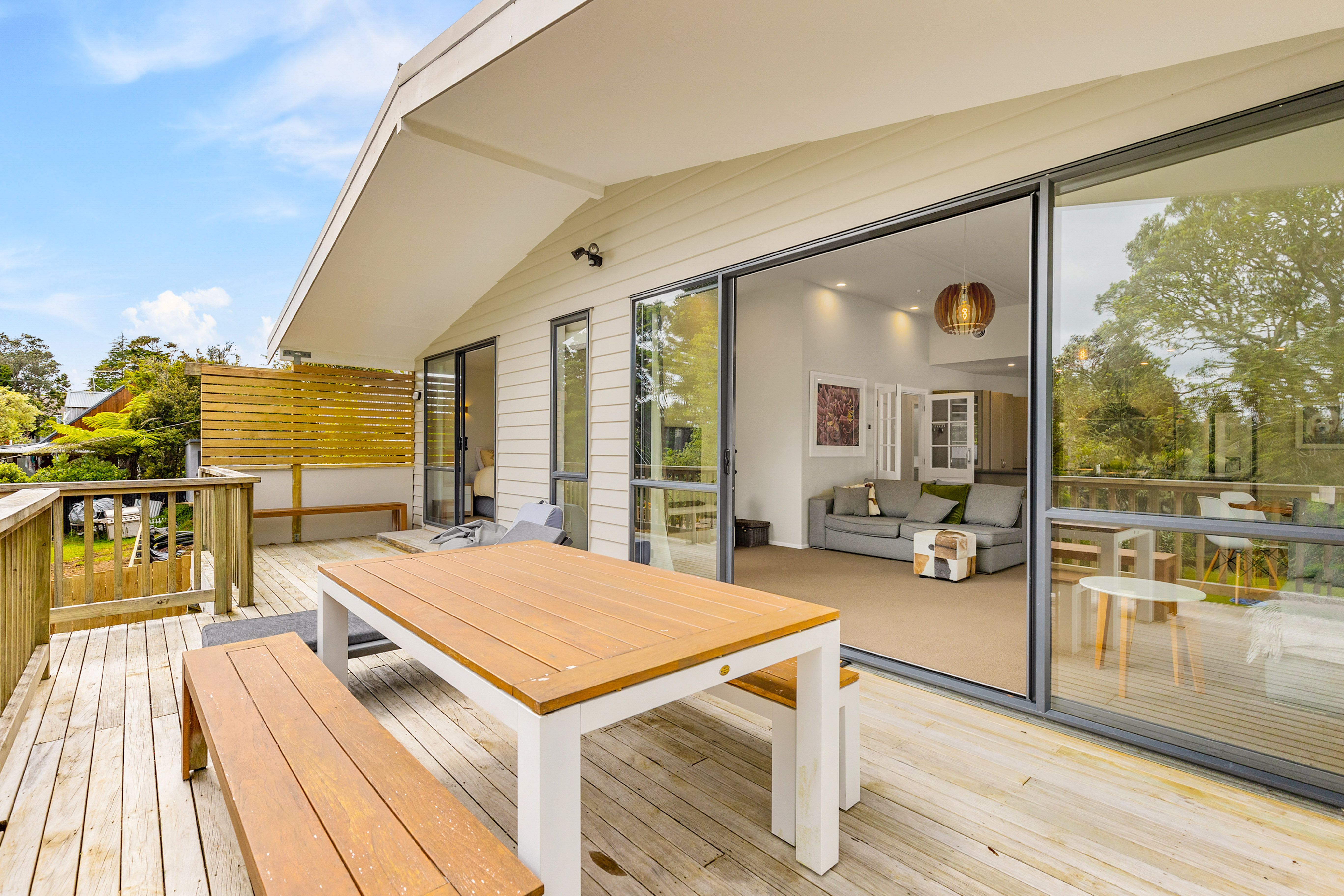 68 Victory Road, Laingholm, Waitakere City
