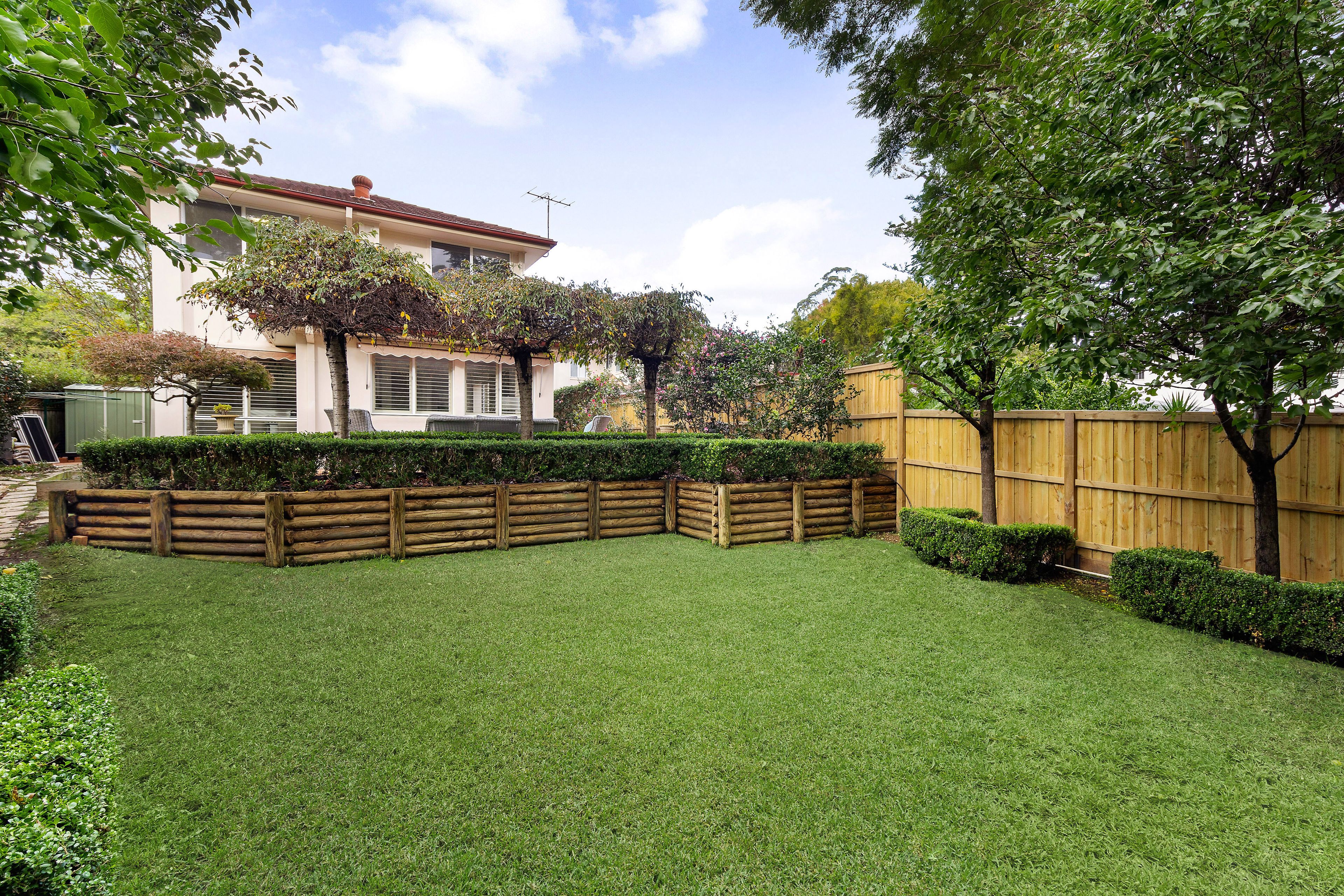 1 Cates Place, St Ives, NSW 2075