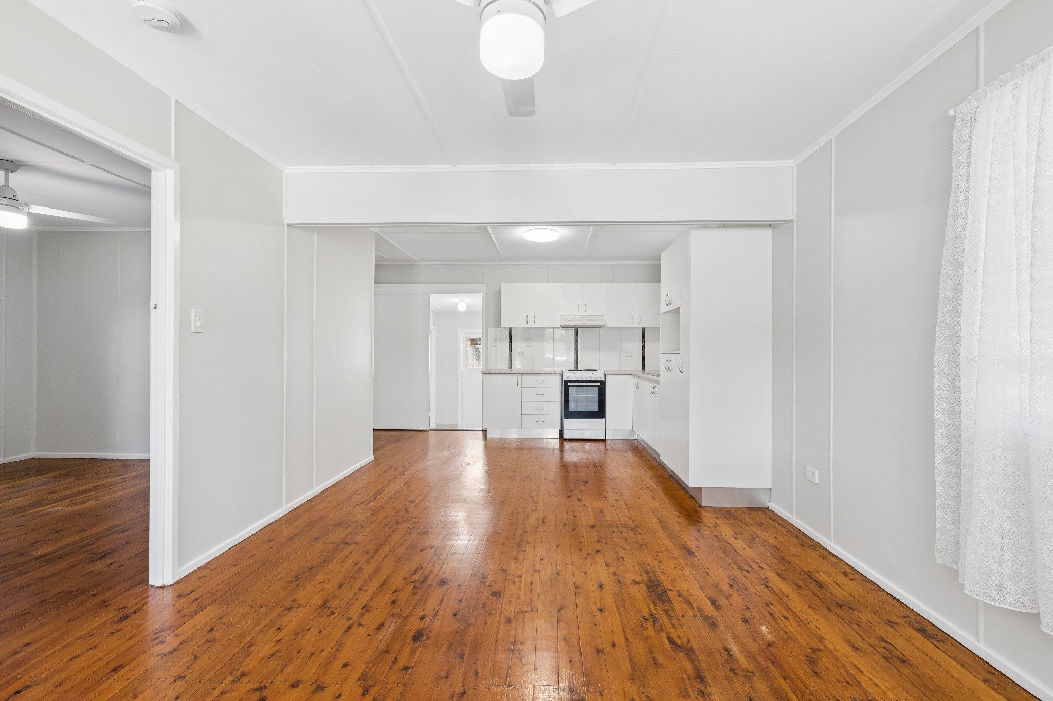 22 Inglis Street — photo 6 of 28