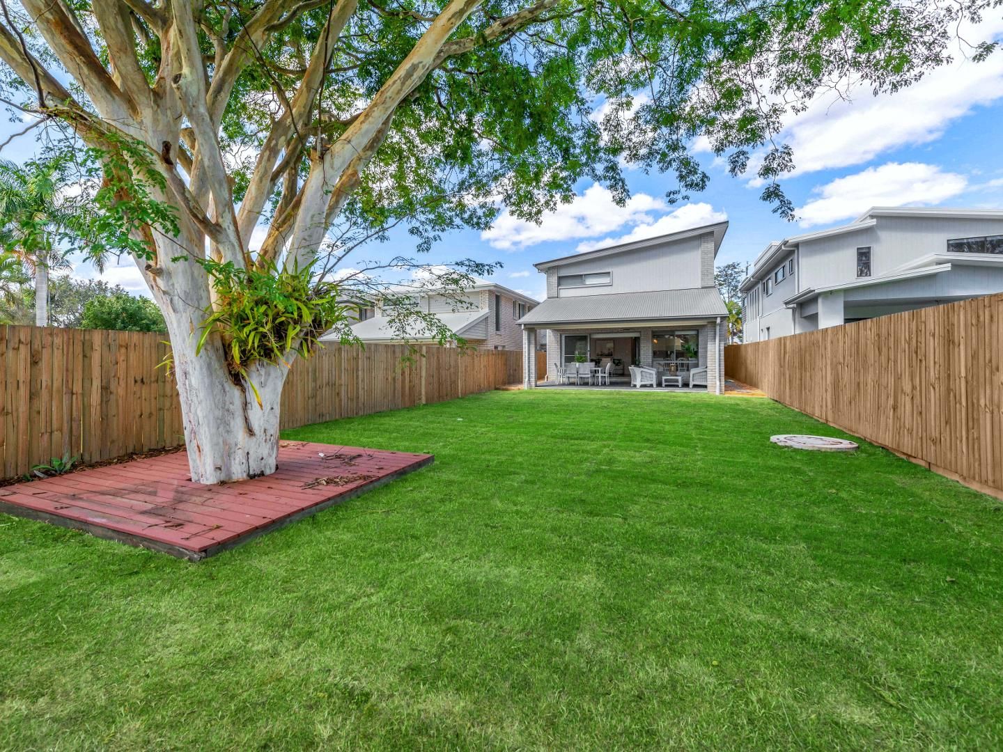 106 Algoori Street — photo 4 of 14