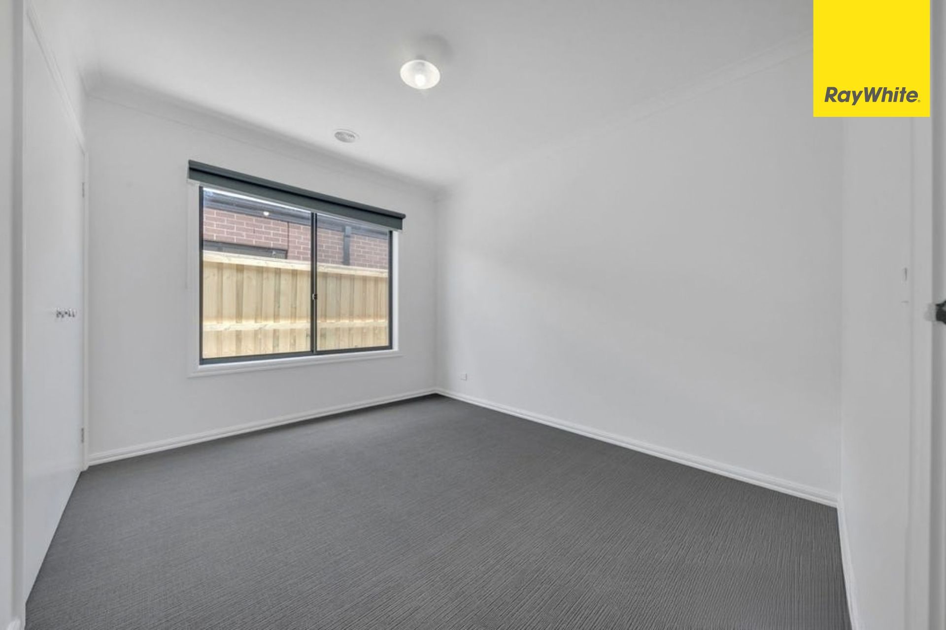 35 Skypac Street — photo 7 of 14