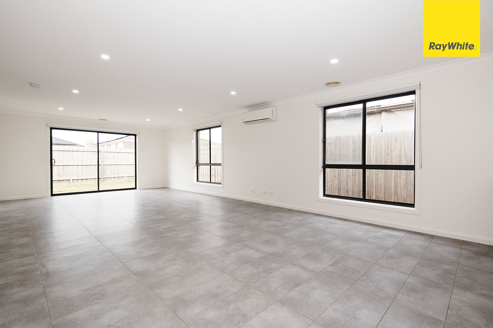 20 Toolern Waters Drive — photo 7 of 17
