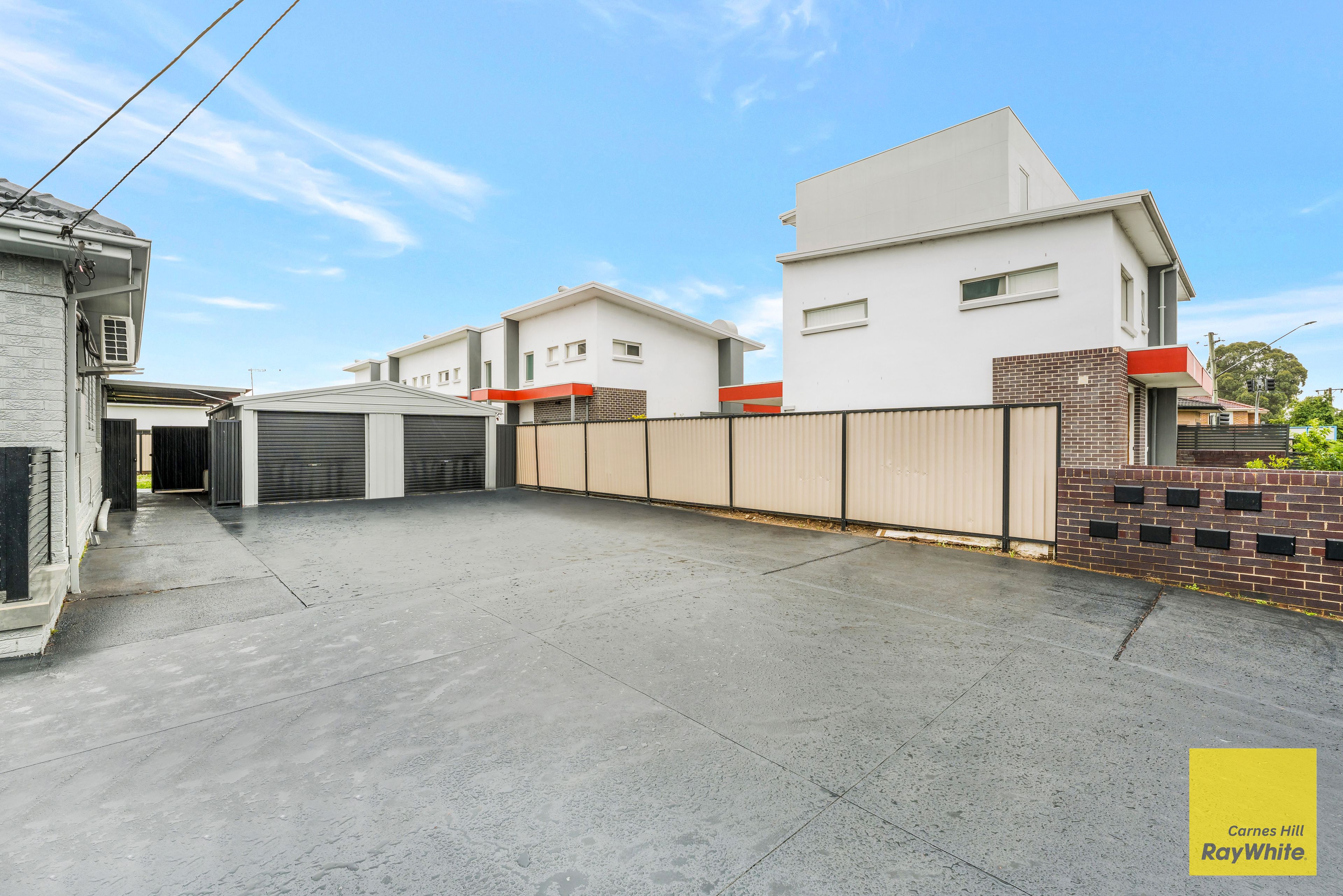 96 Flowerdale Road — photo 4 of 14