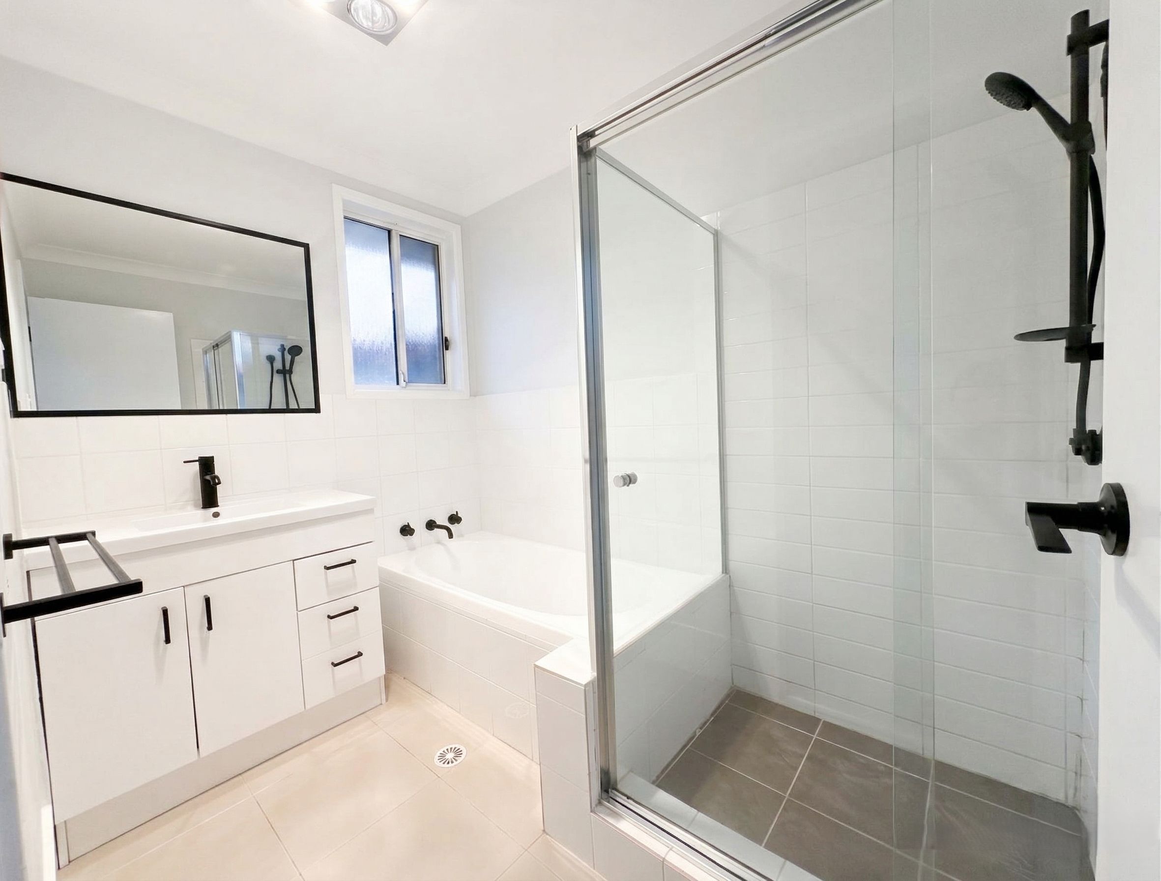 123 Stockholm Avenue, Hassall Grove, NSW