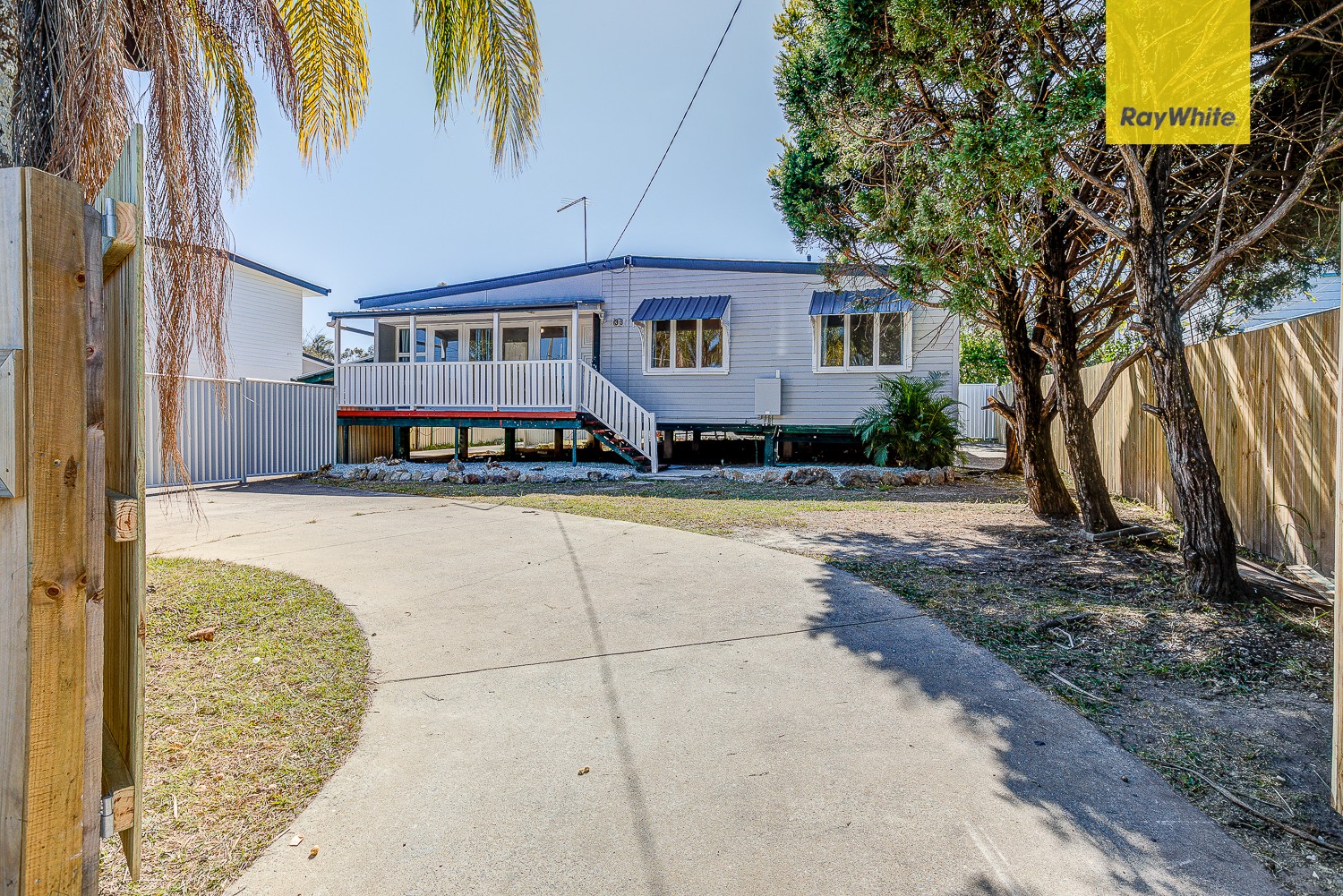 33 & 33A Orchid Street, Woodridge, QLD 4114