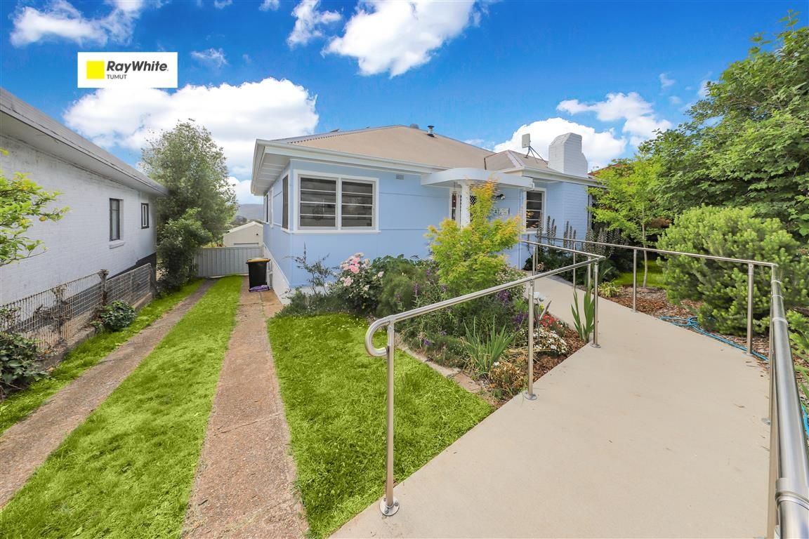 23 Sunnyside Avenue, Batlow NSW 2730