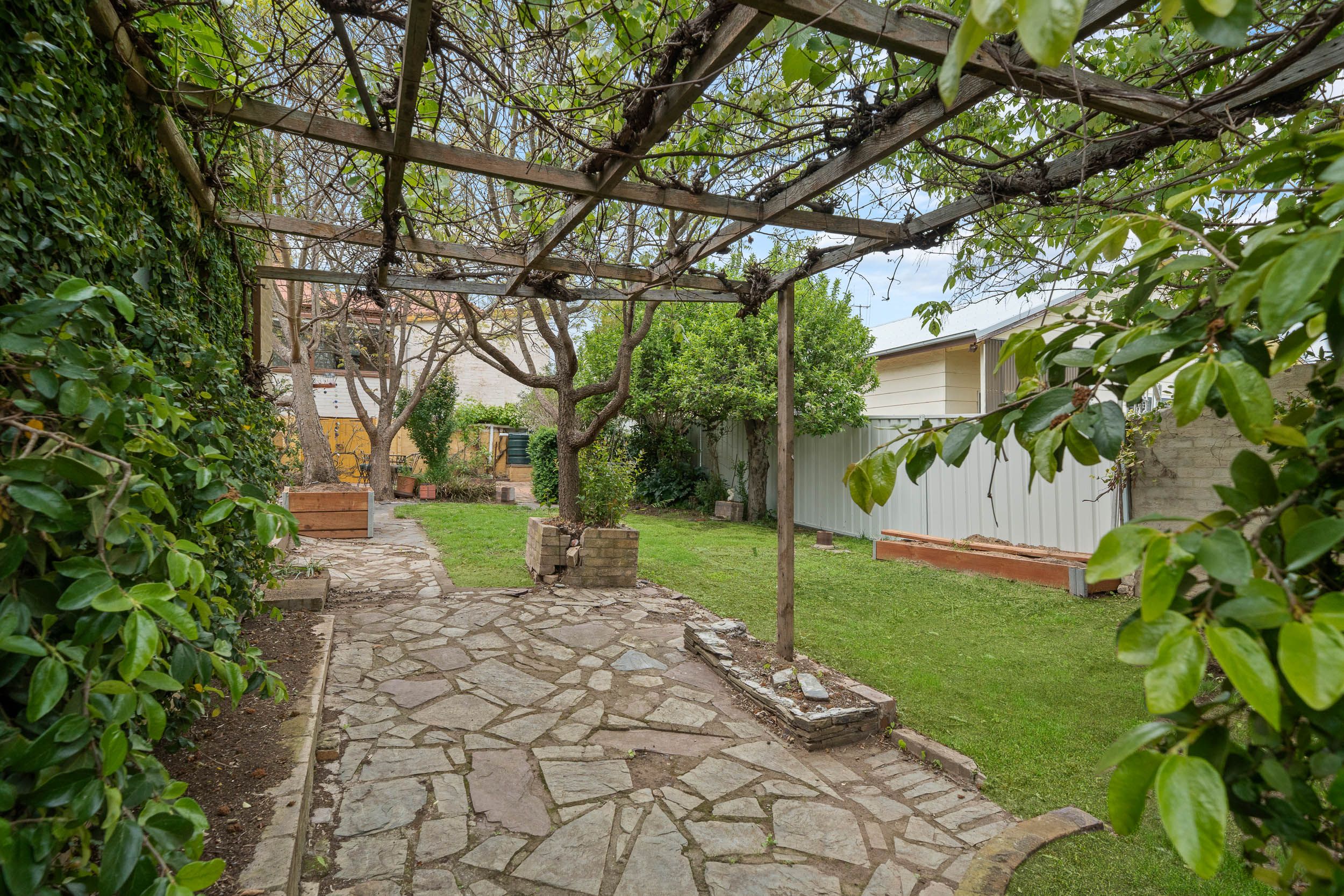 46 Deccan Street — photo 15 of 18