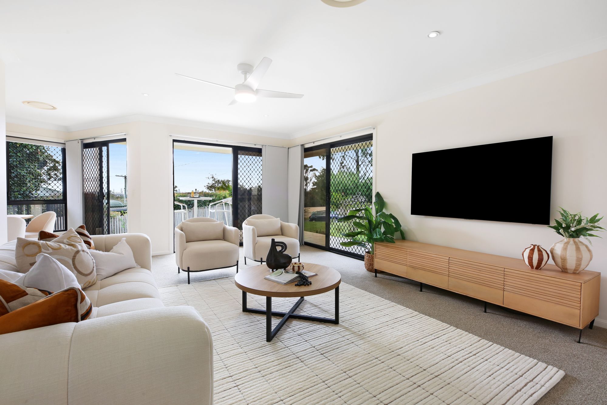 19 Raffles Court — photo 6 of 28
