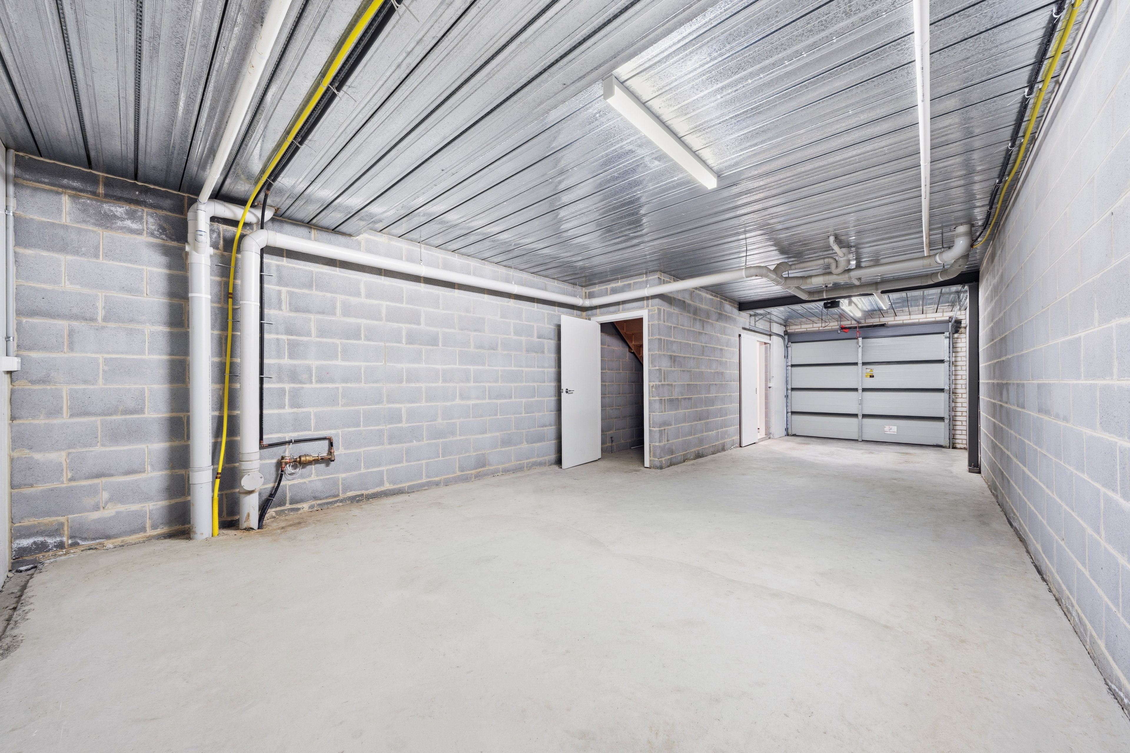 27/135 Easty Street — photo 17 of 20