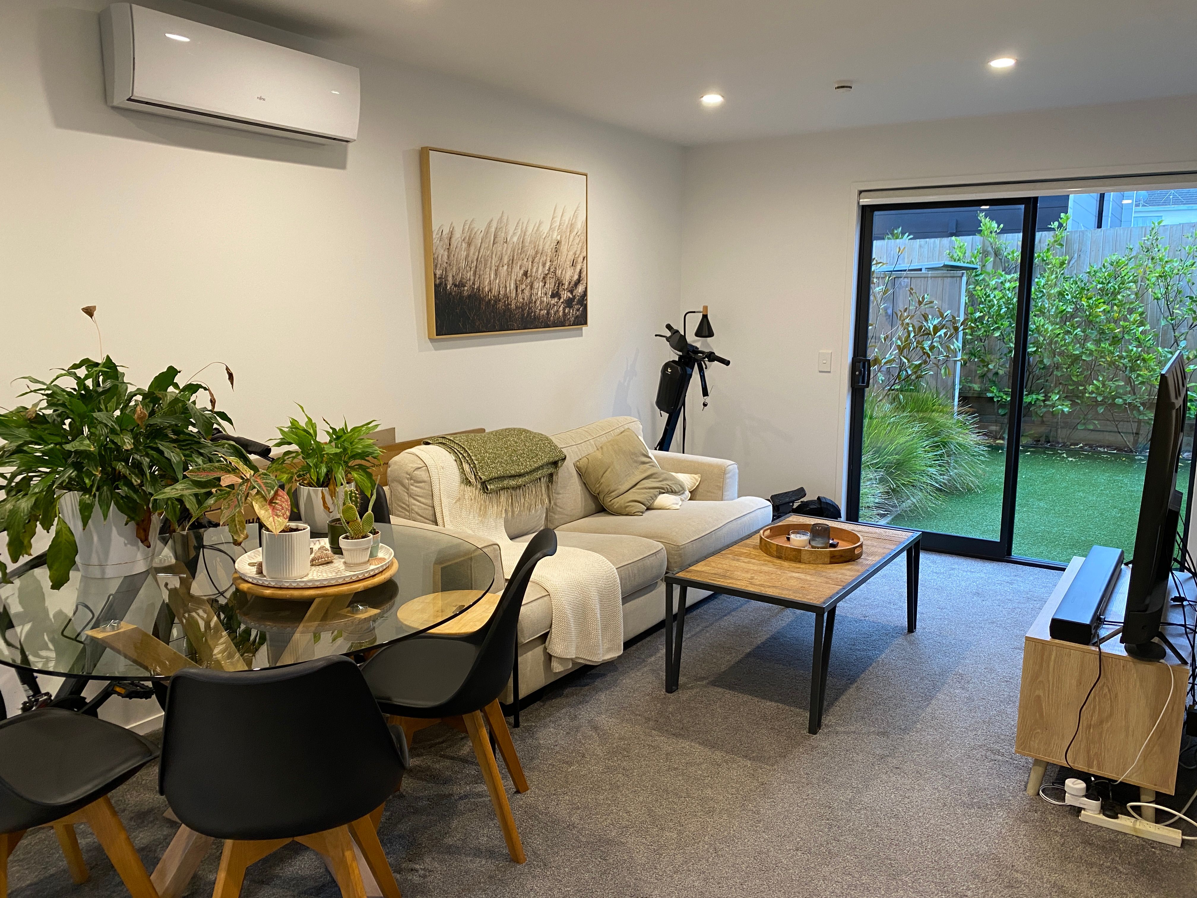 19C Karamu Street, Te Atatu Peninsula, Waitakere City