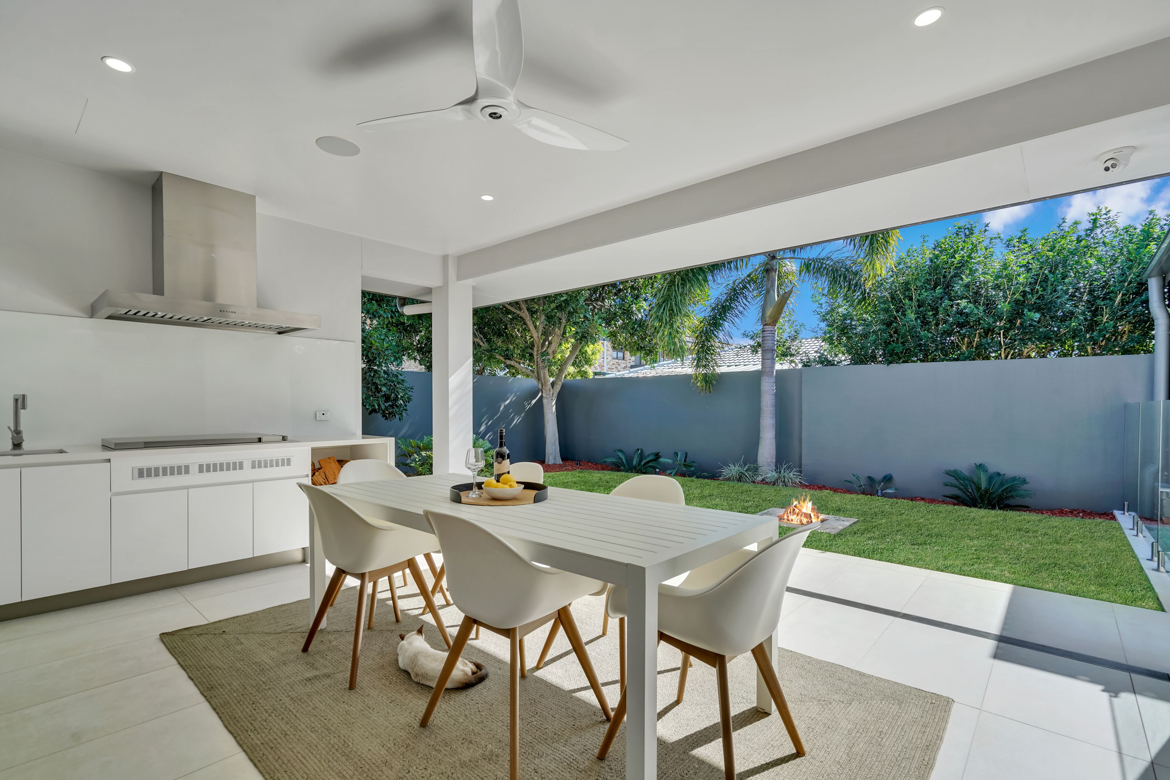 7 TINGIRA Avenue, Palm Beach, QLD 4221