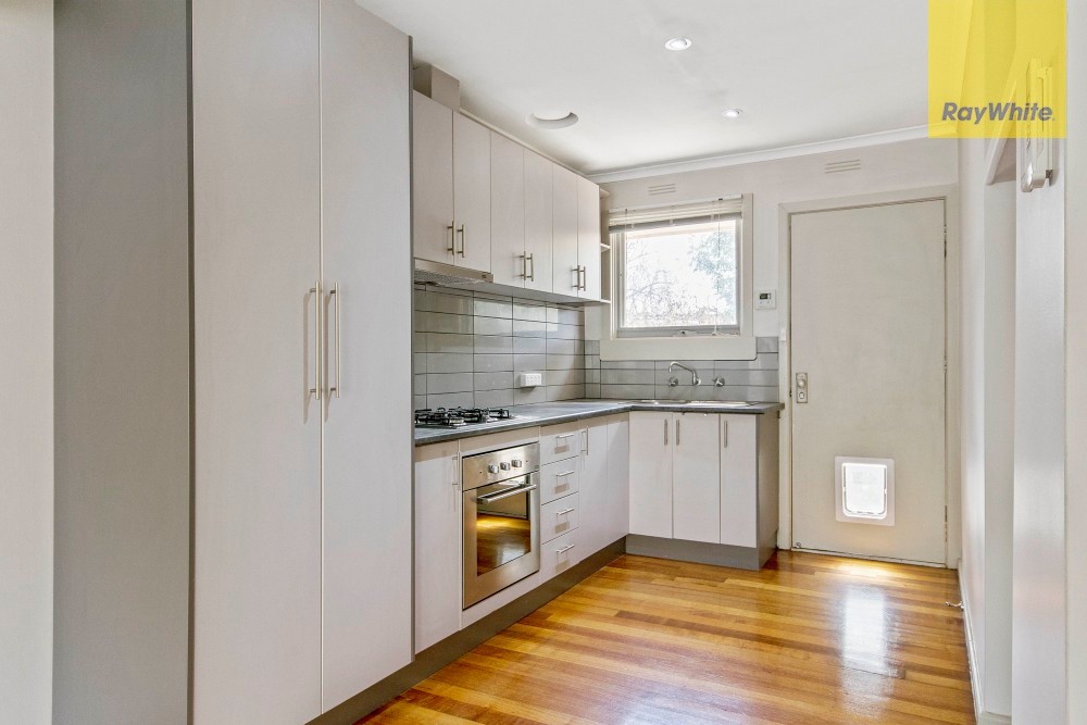 2/8 Simpson Road, Ferntree Gully, VIC 3156
