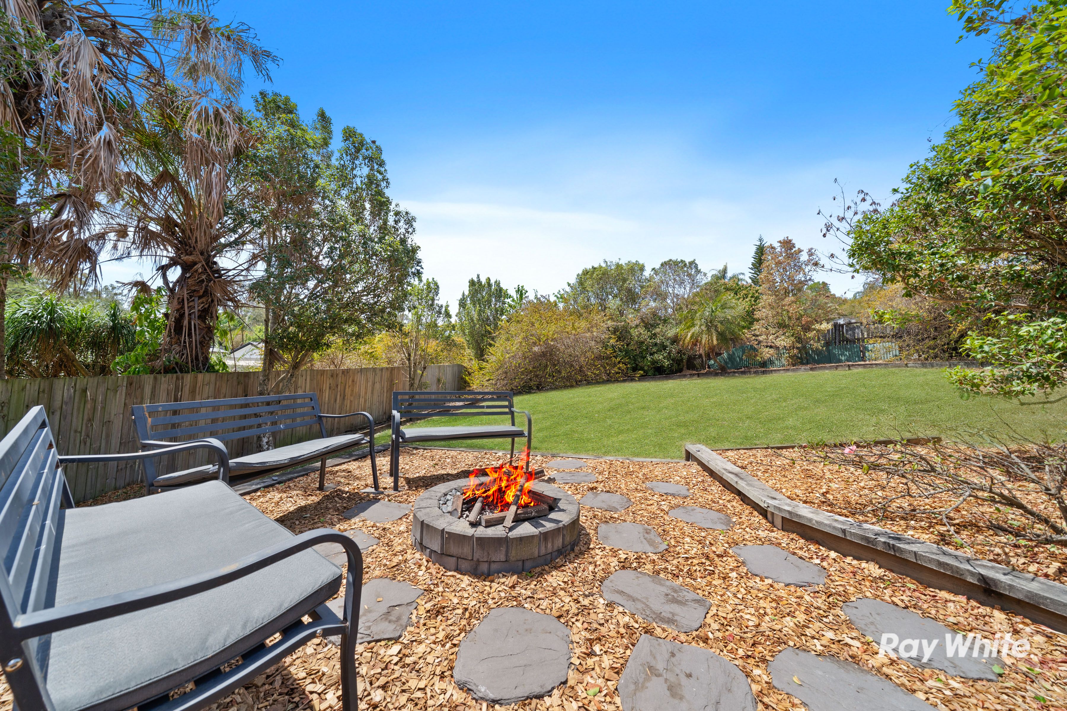 4 Mahogany Court — photo 12 of 13