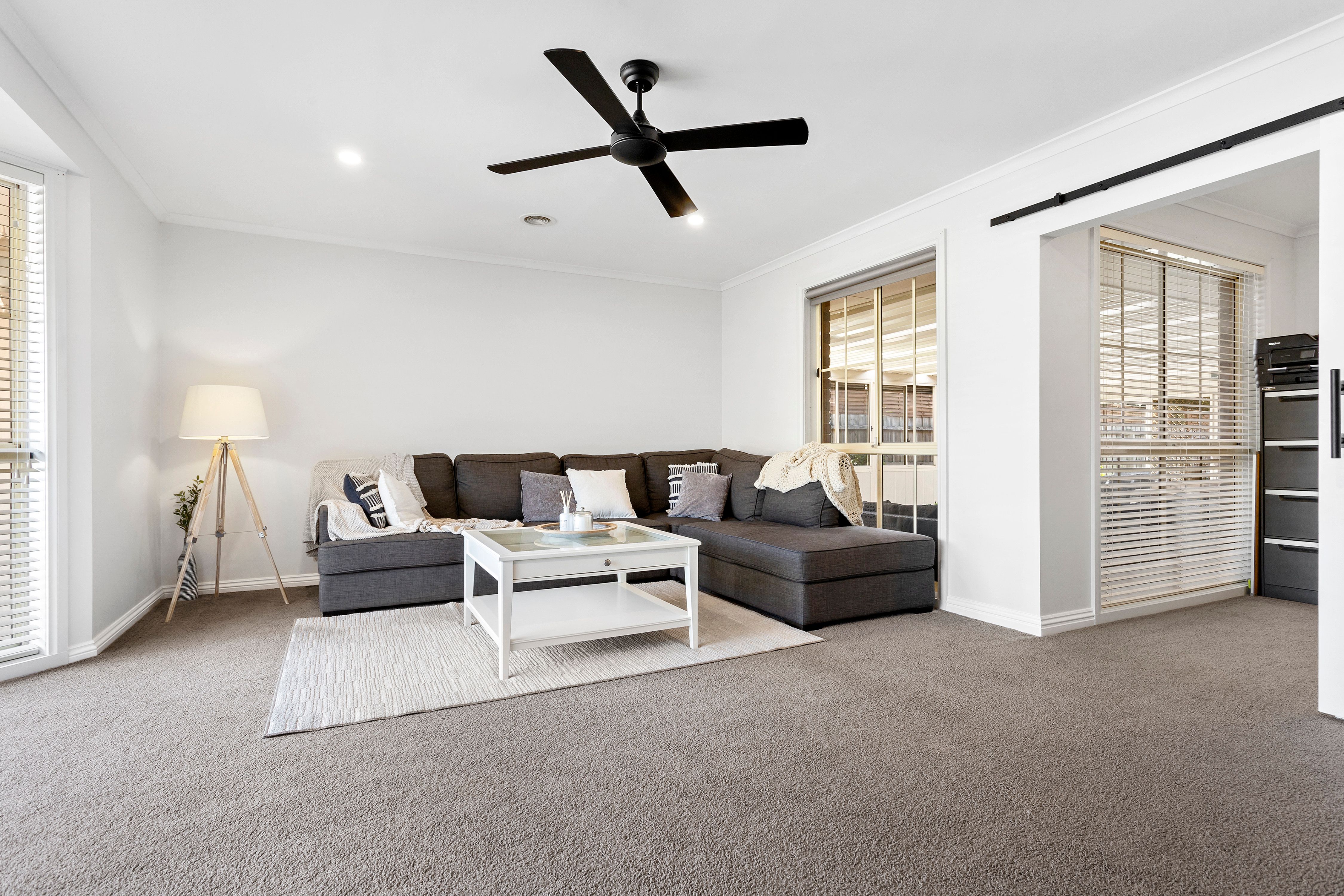 8 Ferrier Court, Rowville, VIC 3178