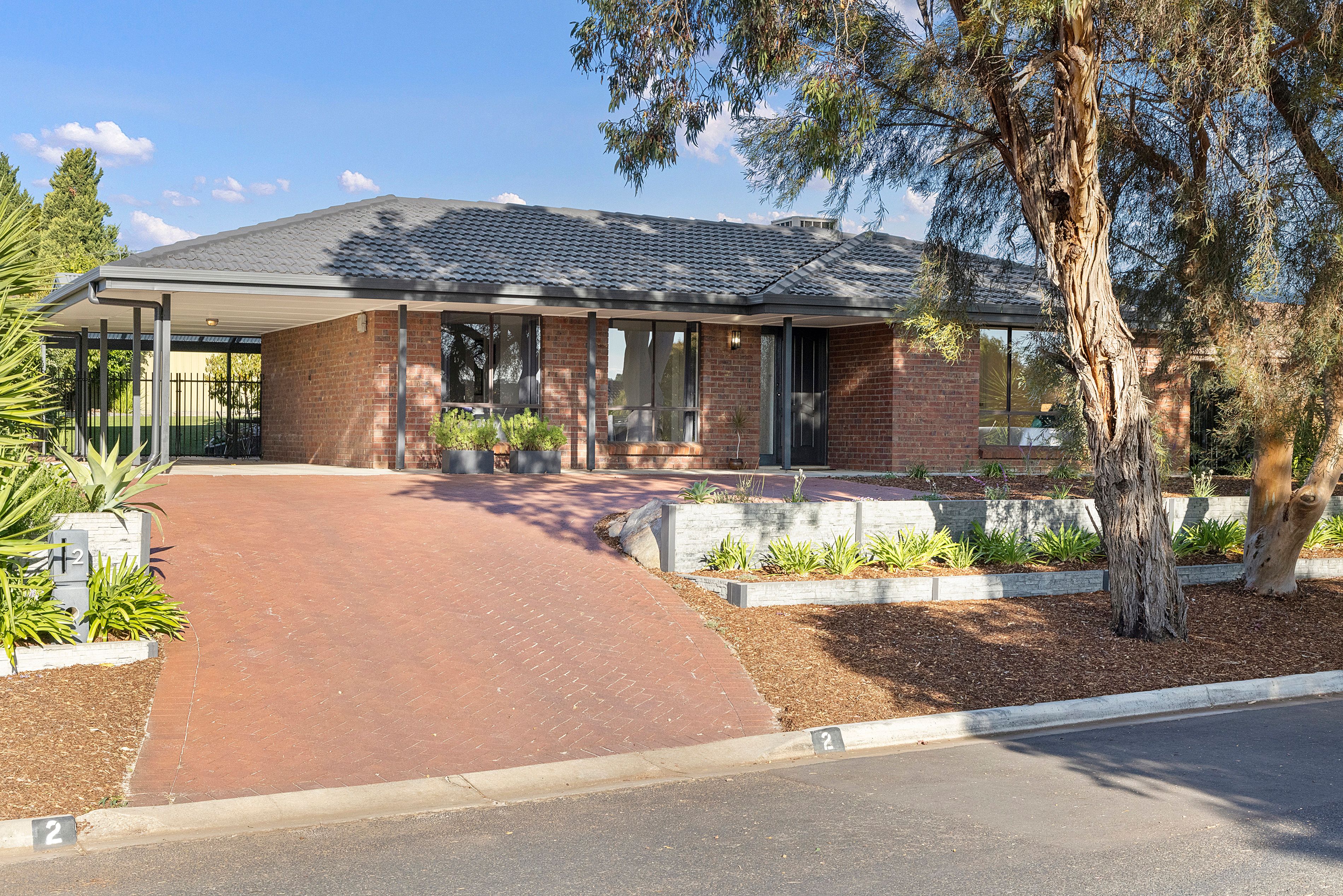 2 Kolwes Court, Redwood Park, SA 5097