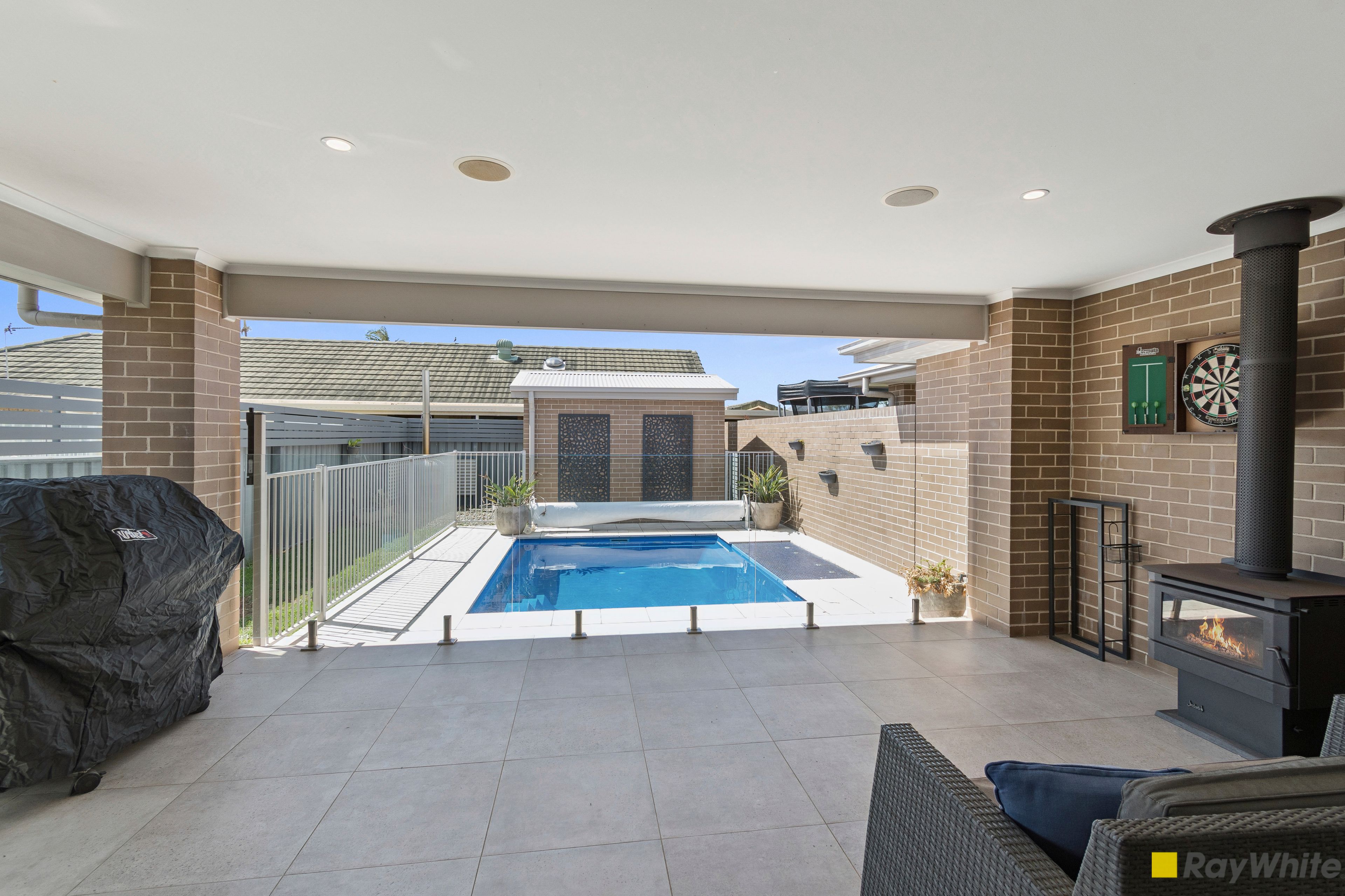 77A Pioneer Road — photo 3 of 9