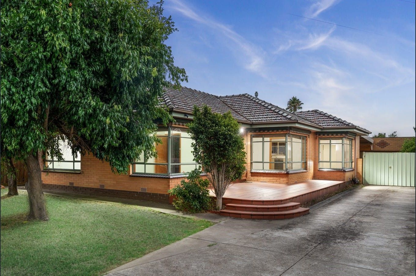 72 Mcnamara Avenue, Airport West VIC 3042