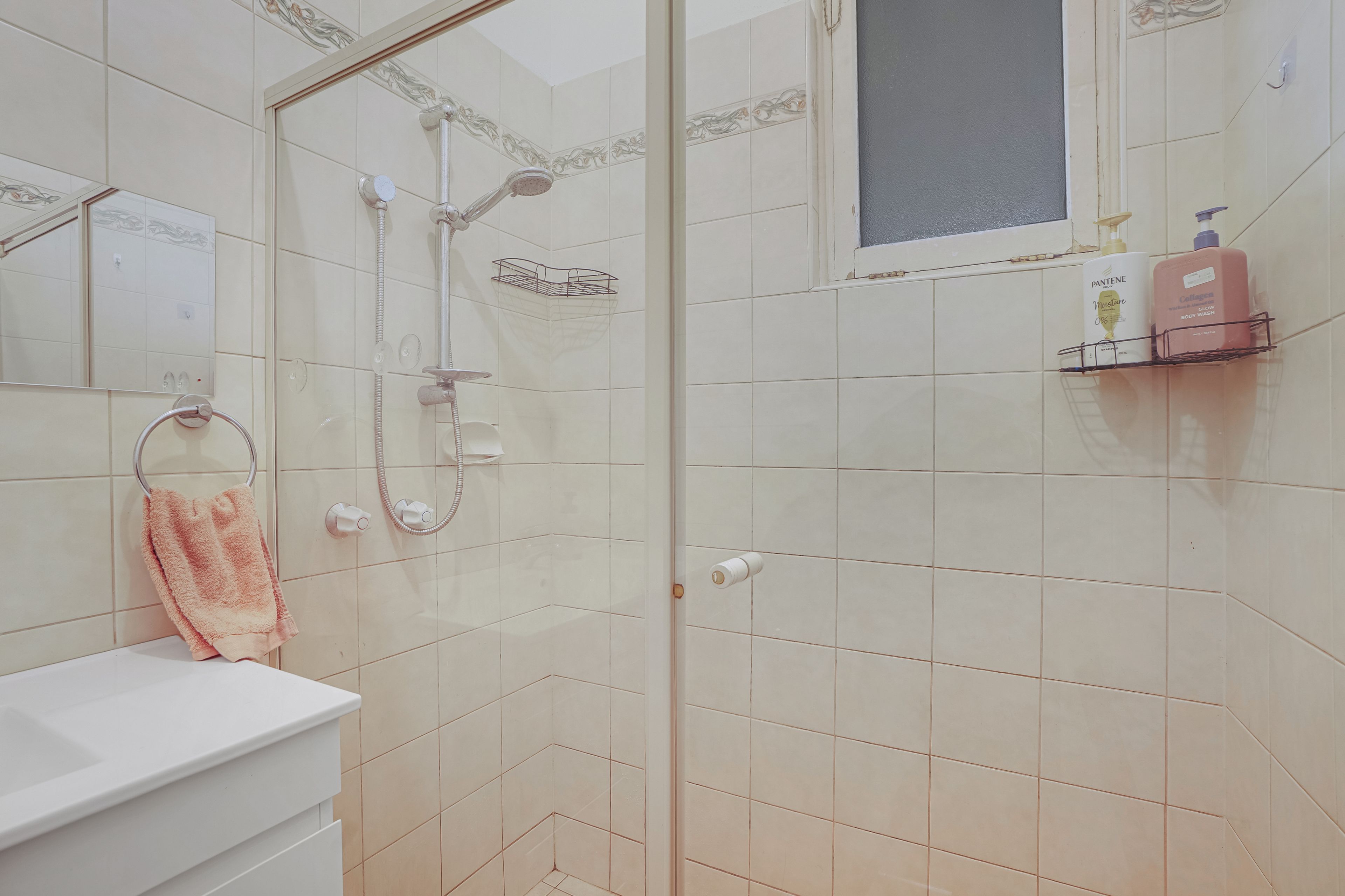 643 Andrews Road — photo 7 of 16