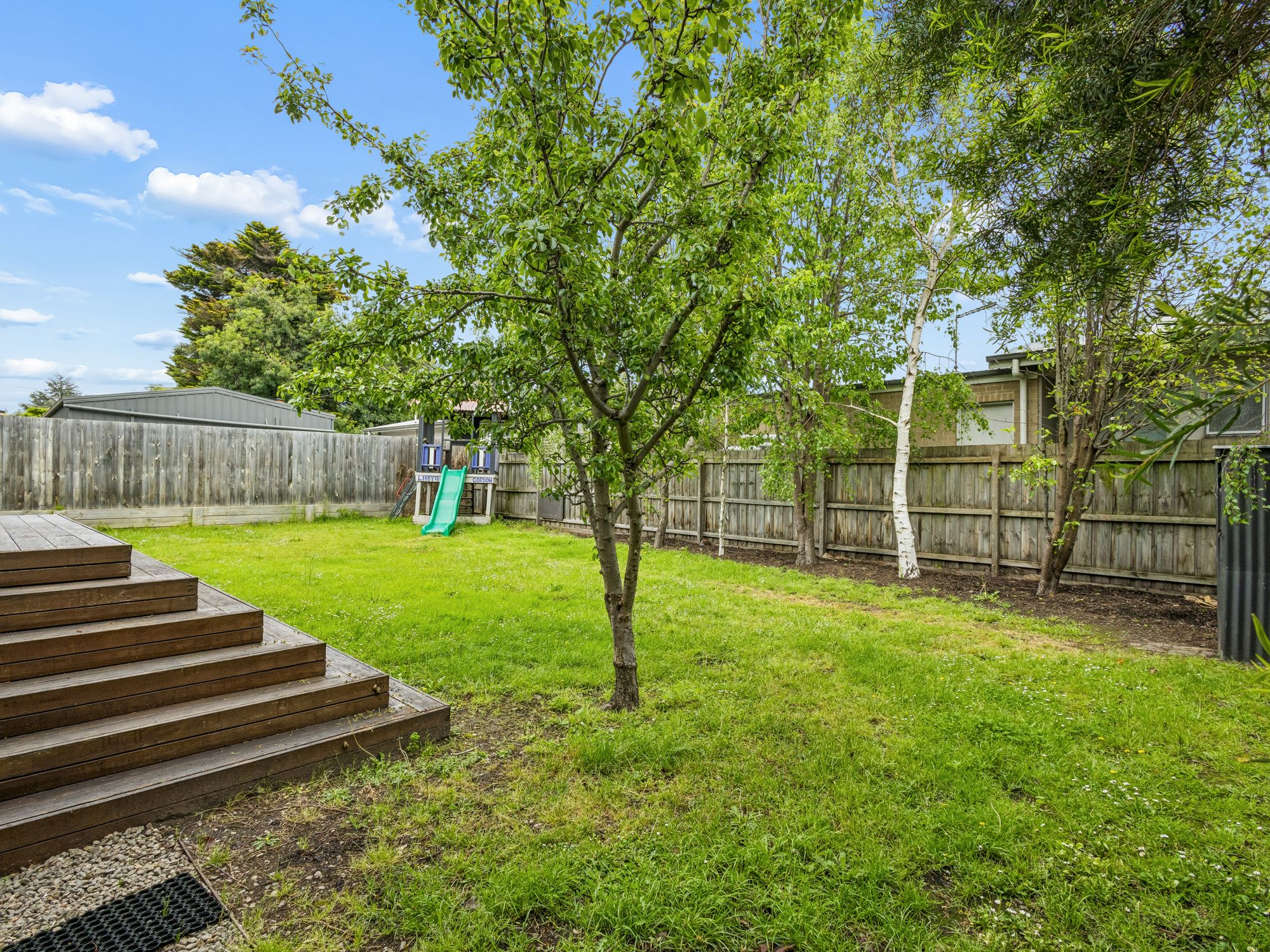 8 Rosebud Avenue — photo 8 of 8