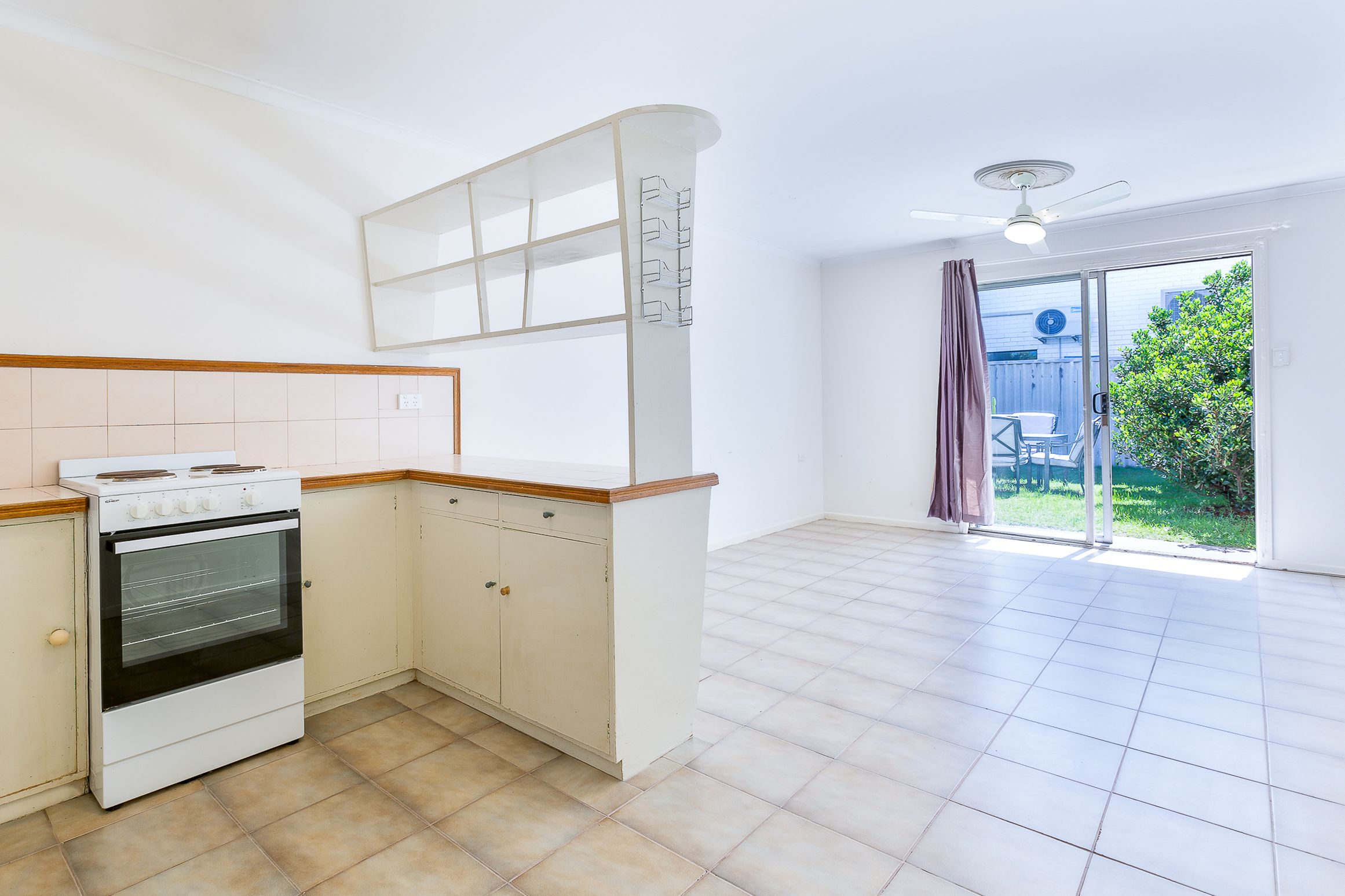 1/31 Seabeach Avenue, Mermaid Beach, QLD 4218