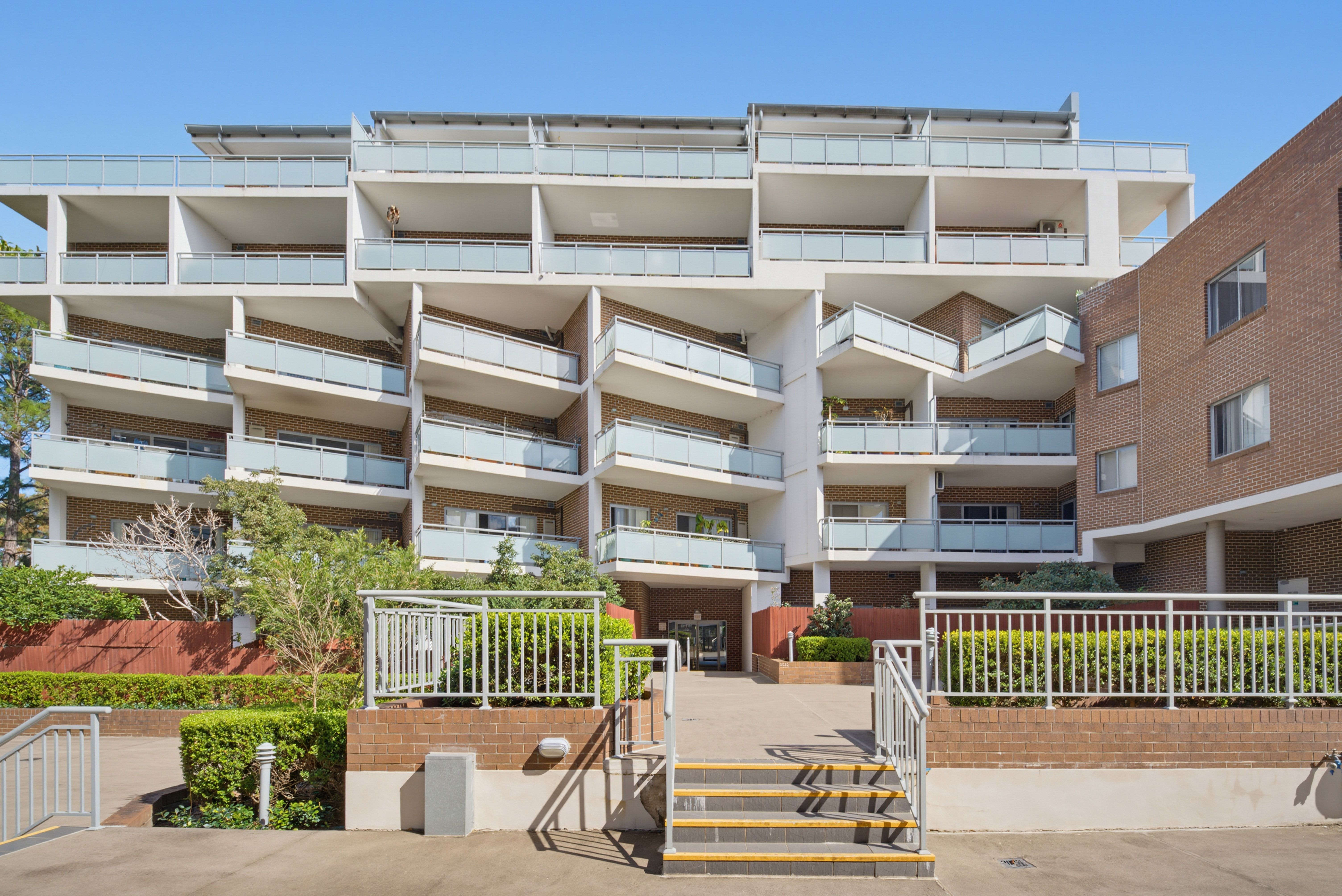 13/8-18 Briens Road — photo from Ray White Parramatta