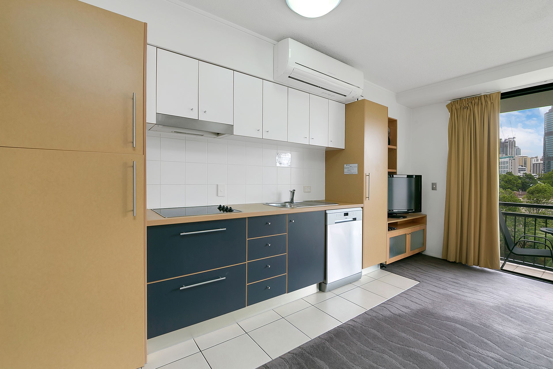 63/15 Goodwin Street, Kangaroo Point, QLD 4169