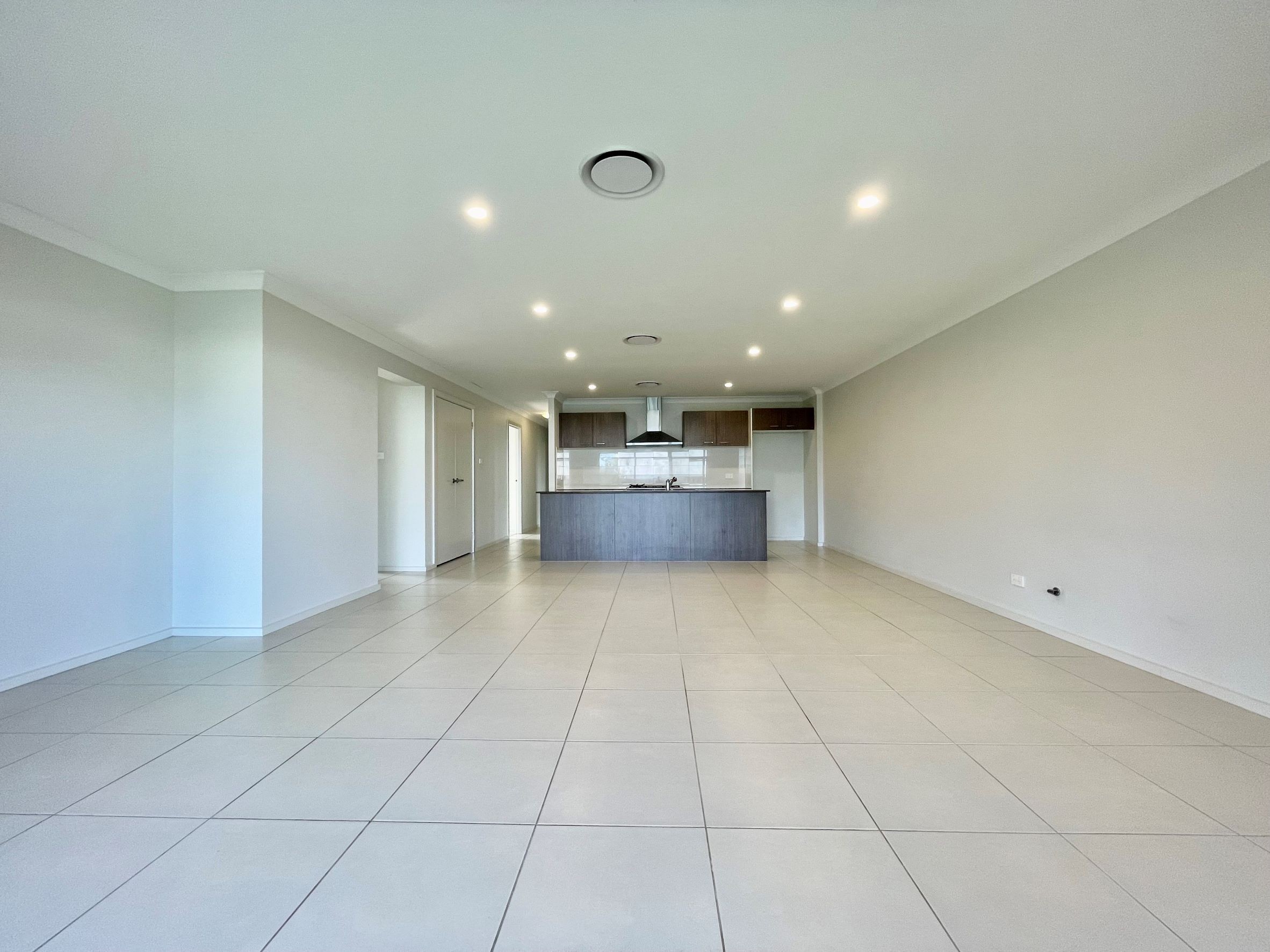 7A Salmon Street, Oran Park, NSW 2570
