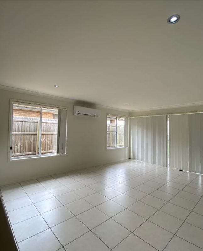 19 Saddleback Avenue, Redbank Plains, QLD 4301